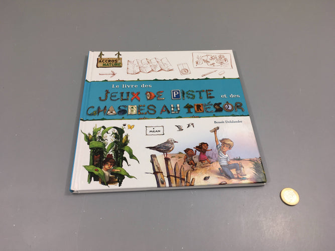 Le livre des jeux de piste et des chasses au trésor, moins cher chez Petit Kiwi