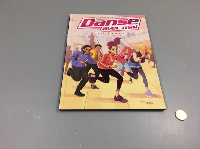 Voilà la danse, 4, Danse avec moi, moins cher chez Petit Kiwi