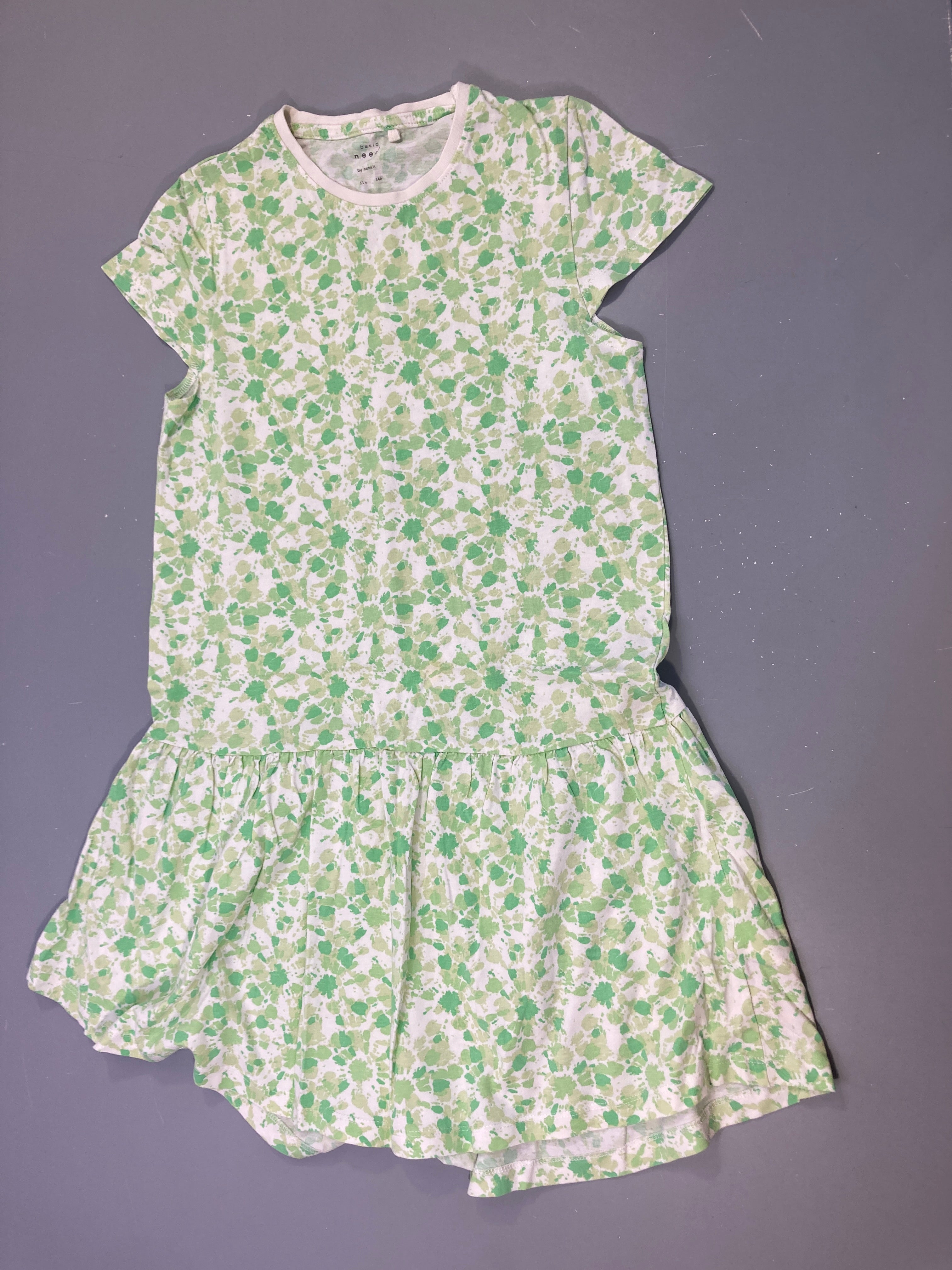 Robe m.c jersey blanc motifs verts