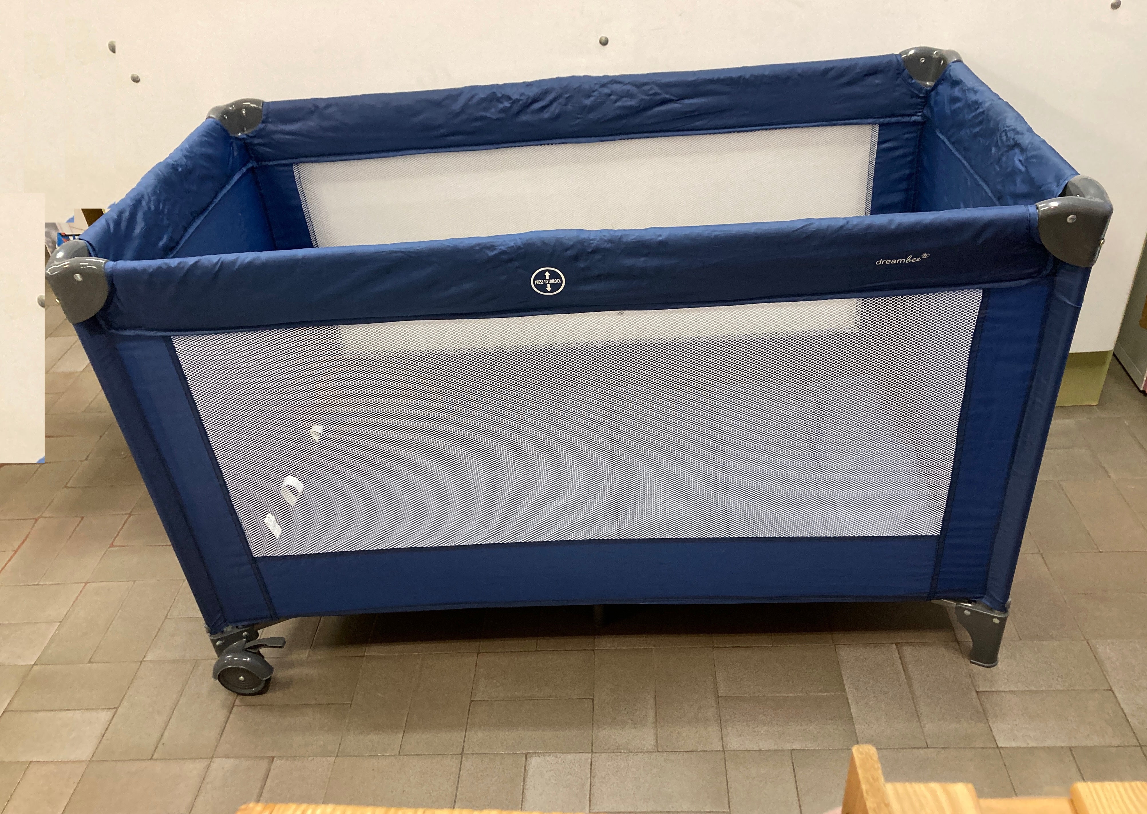 Lit de voyage Essentials Basic bleu foncé