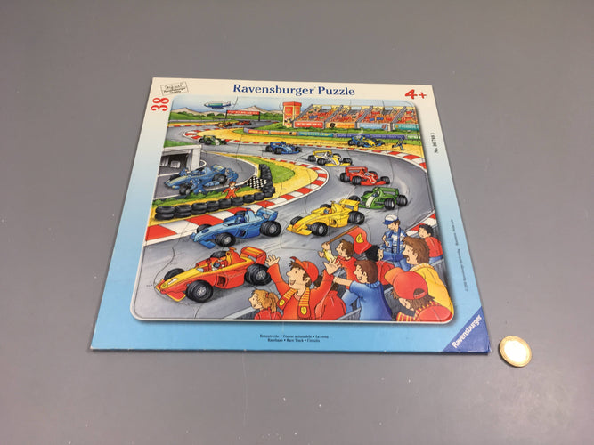 Planche carton Puzzle voitures courses +4a 38 pcs, moins cher chez Petit Kiwi