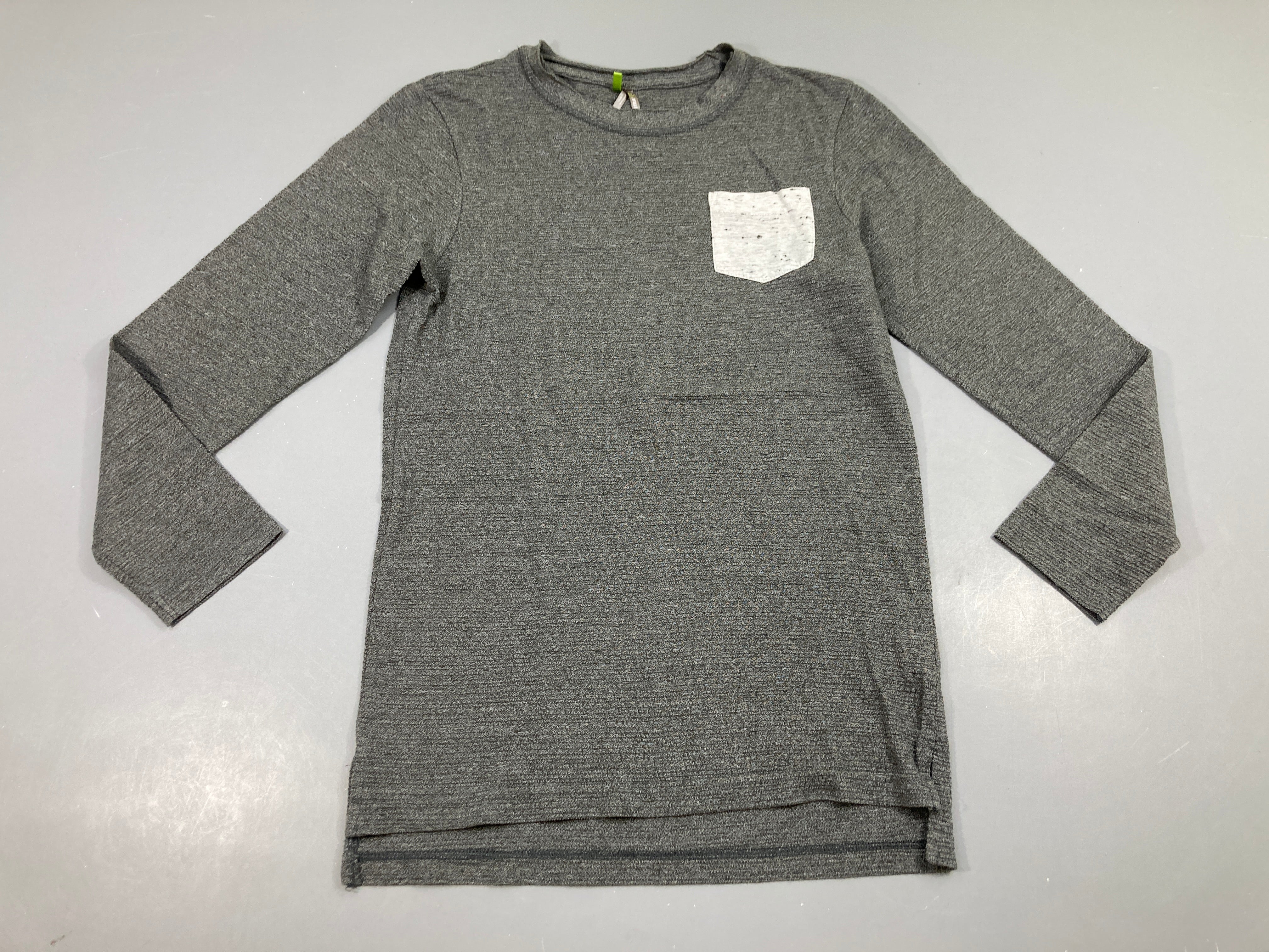 T-shirt m.l texturé poche