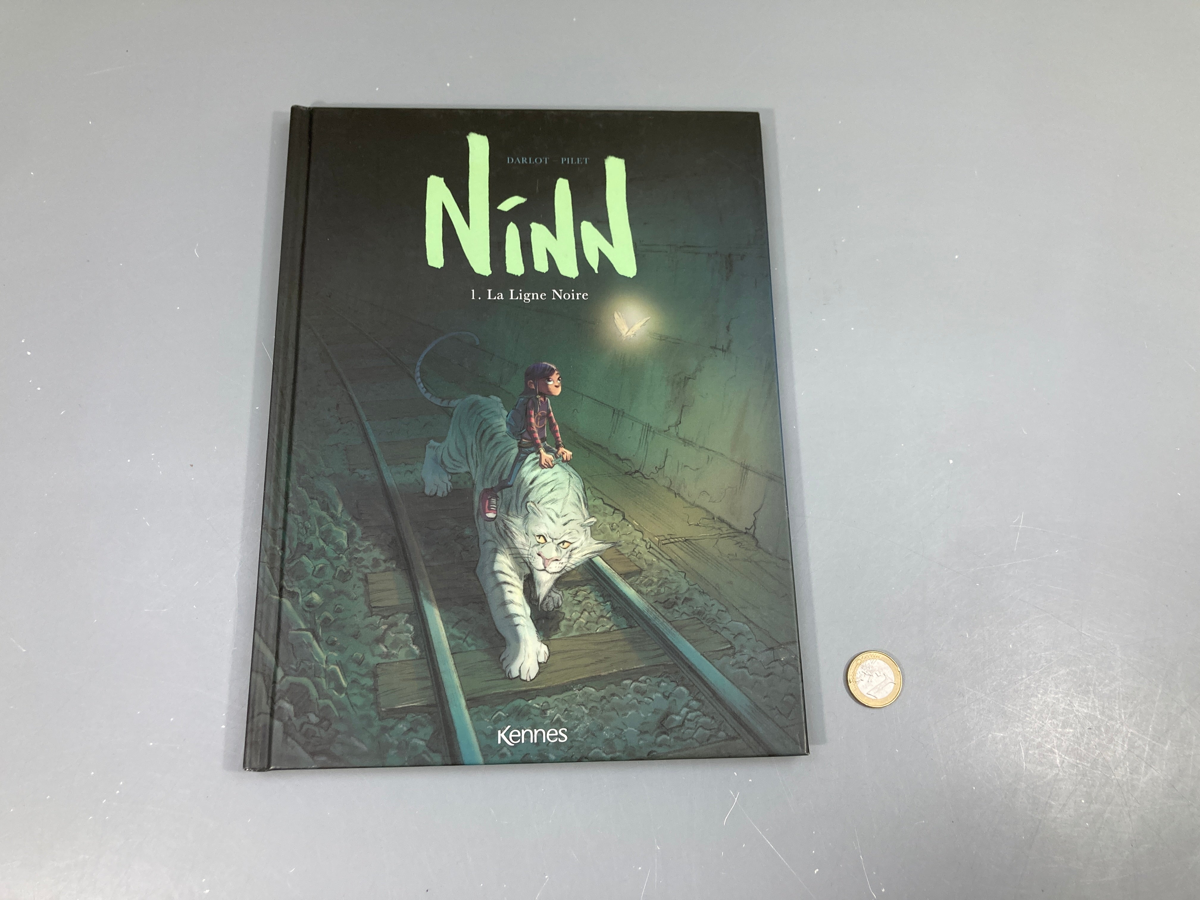 Ninn 1. La ligne noire