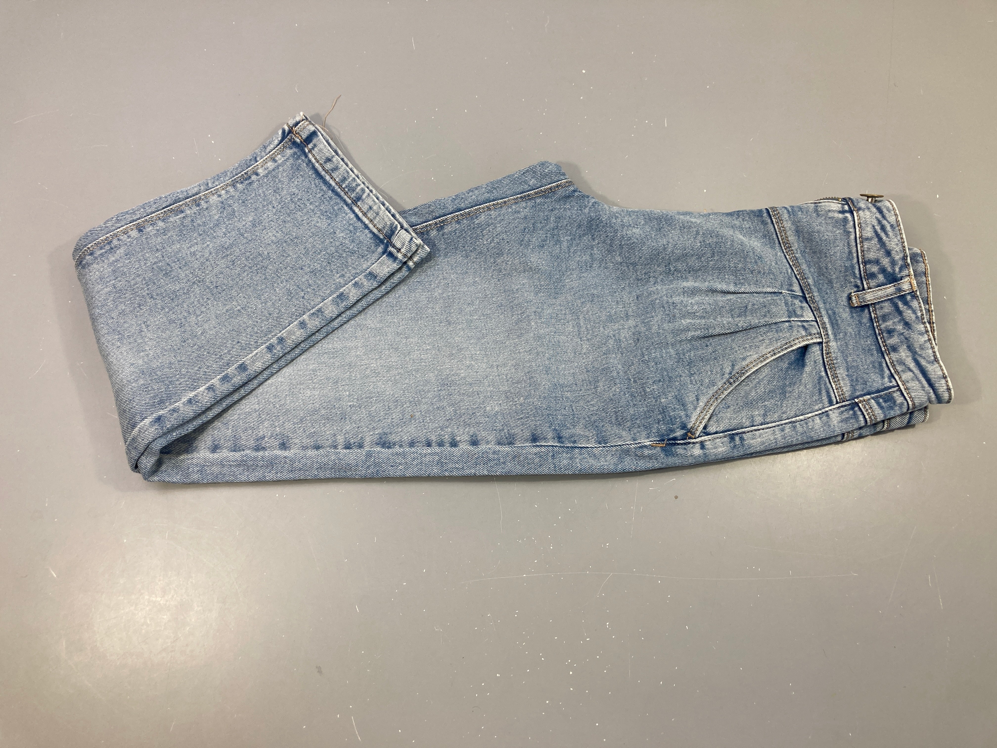 Jeans Mom