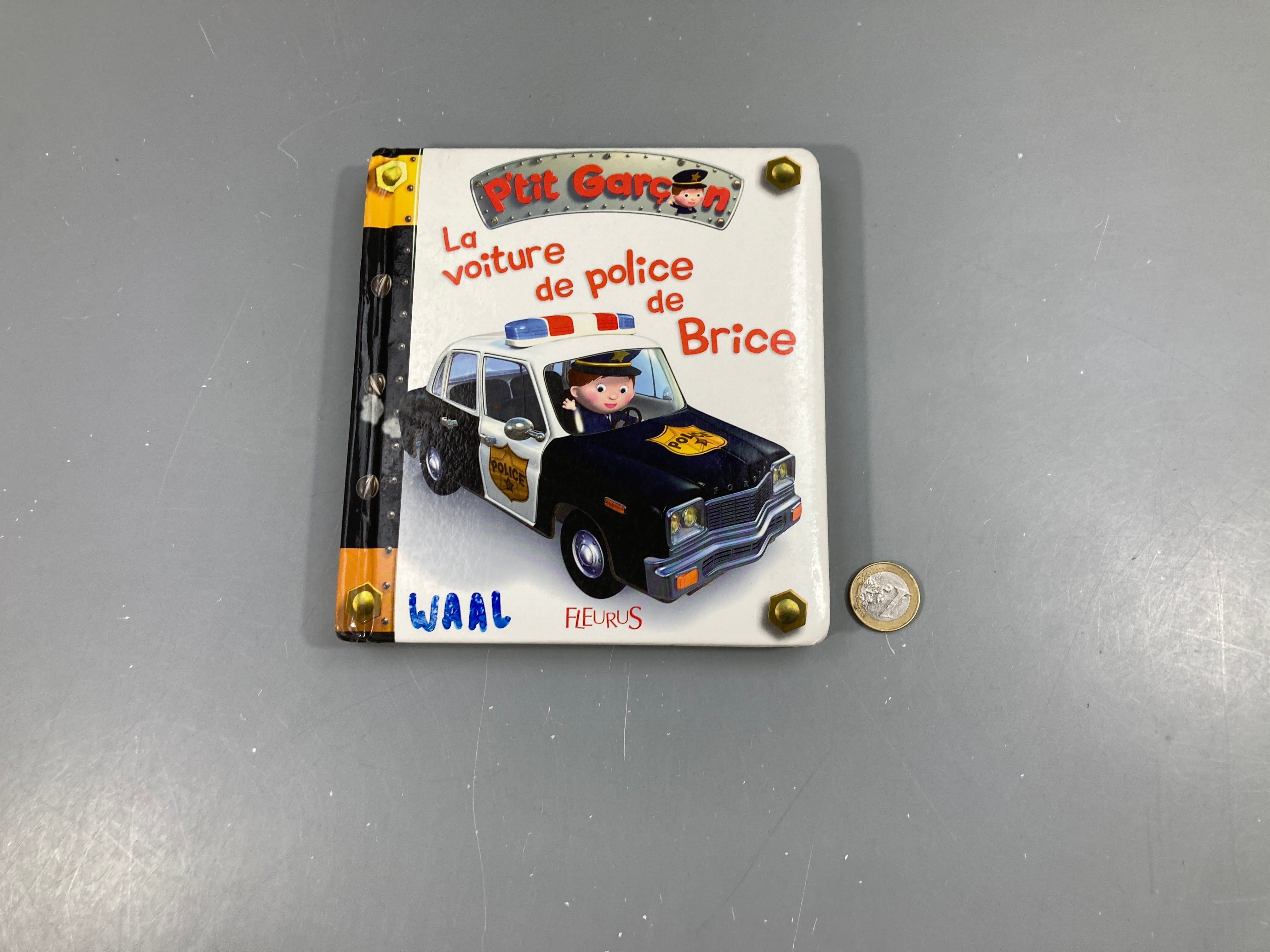 La voiture de police de Brice-P'tit garçon