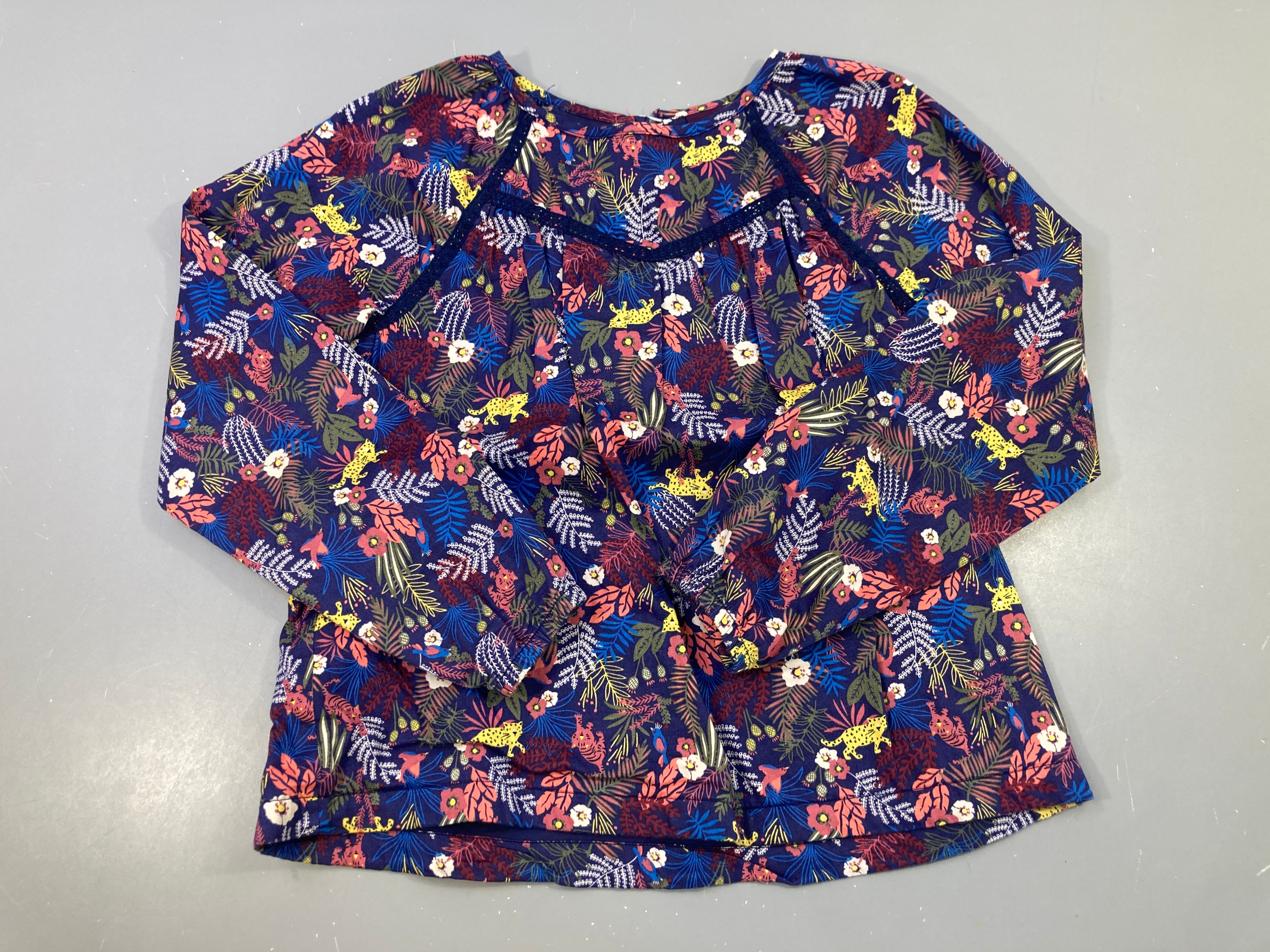 Blouse bleue félins fleurs