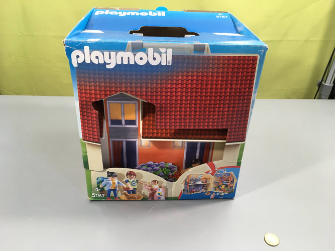 Maison transportable 5167 avec mobilier et personnage, moins cher chez Petit Kiwi