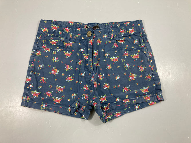 Short à revers bleu fleuri, moins cher chez Petit Kiwi