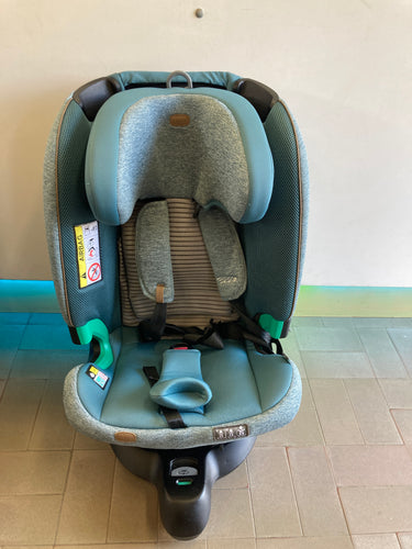 Siège auto évolutif Chicco Bi Seat i-Size Air Teal melange + Base 360° i-Size Légèrement bouloche fin assise., moins cher chez Petit Kiwi
