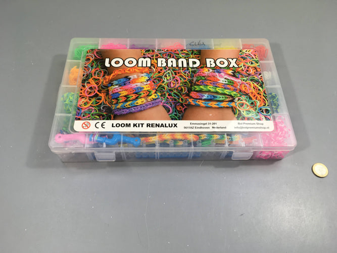 Loom band box -Nécessaire pour la fabrication de bracelets, moins cher chez Petit Kiwi