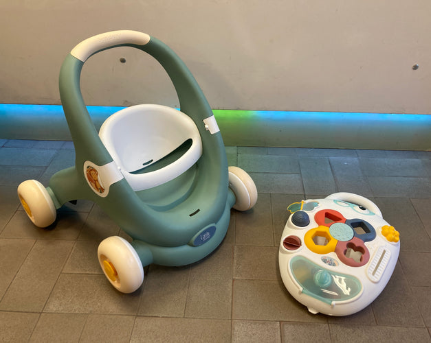 Little Smoby - Trotteur 3 En 1 -Aide à La Marche - Tablette D'Activités - Poussette +12m Manque l'abeille à glisser Stickers coté décollé de moitié, moins cher chez Petit Kiwi