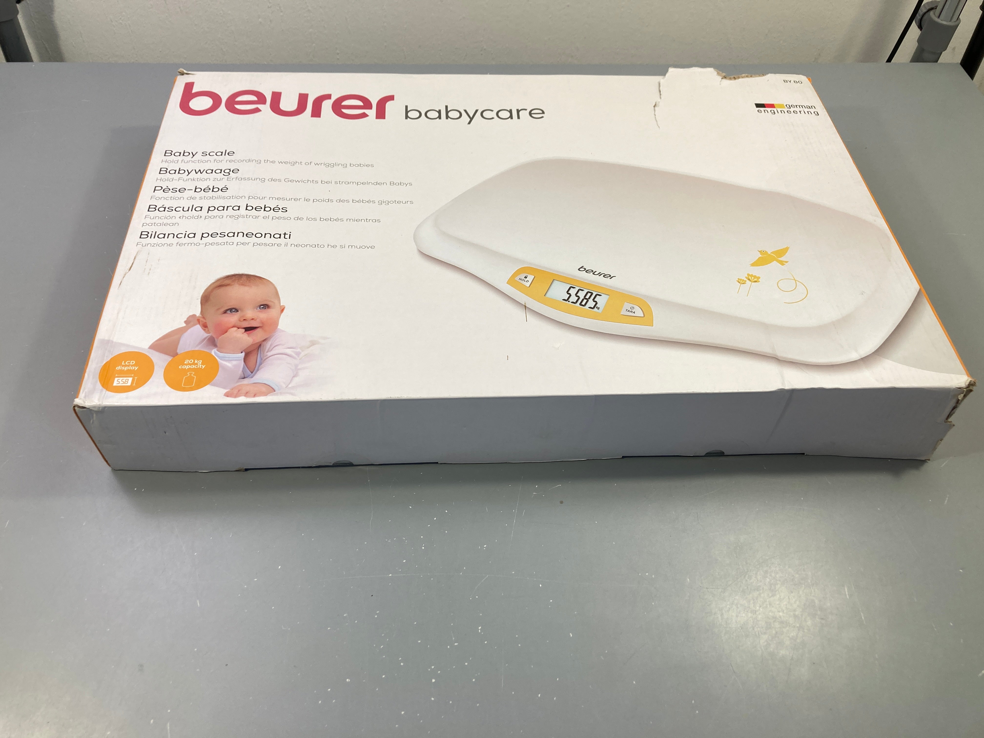 Beurer pèse-bébé avec surface incurvée