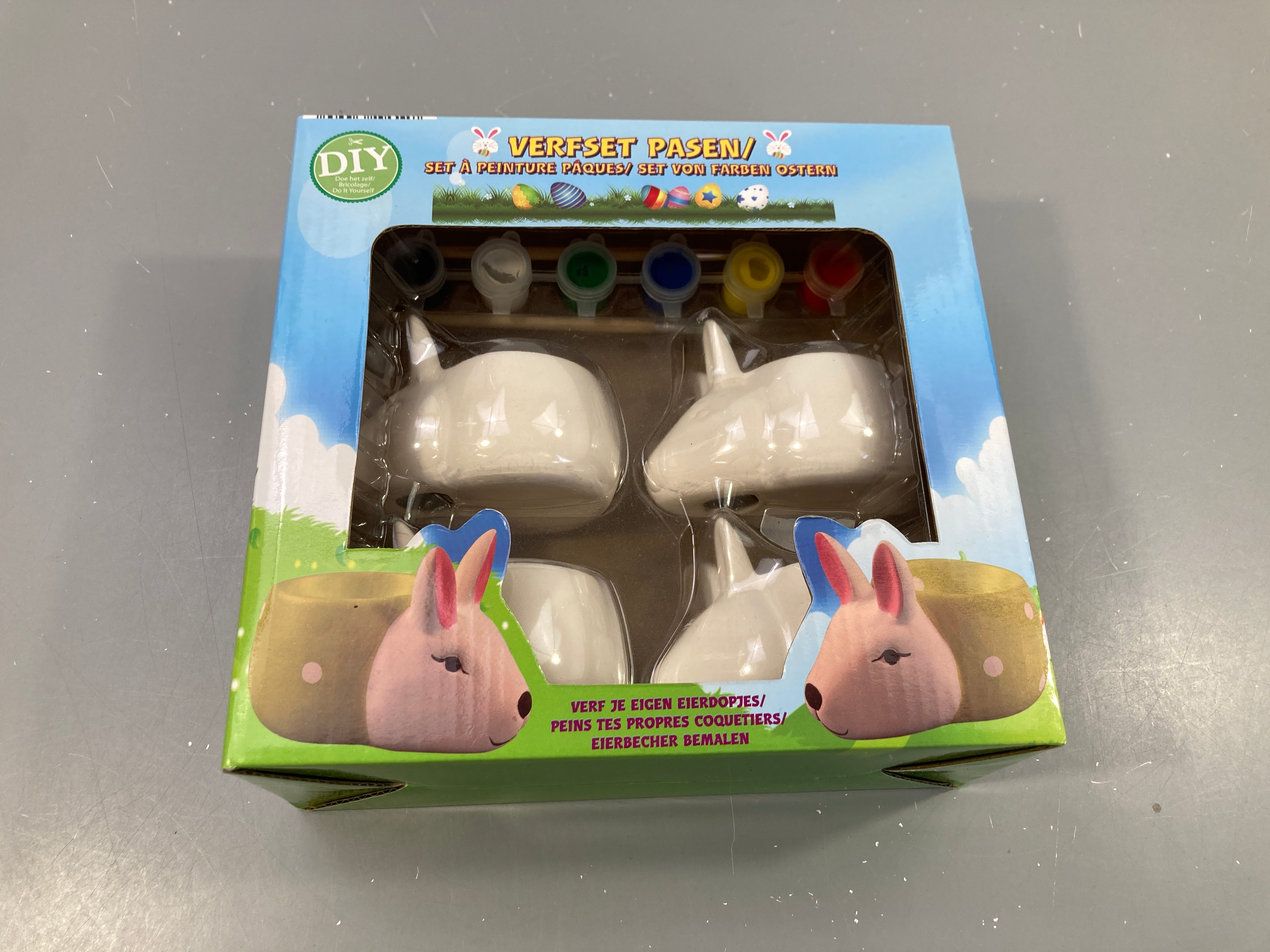 NEUF set à peinture de Pâques, coquetiers lapins