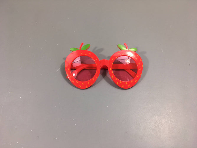 Déguisement lunettes fraise rouge, moins cher chez Petit Kiwi