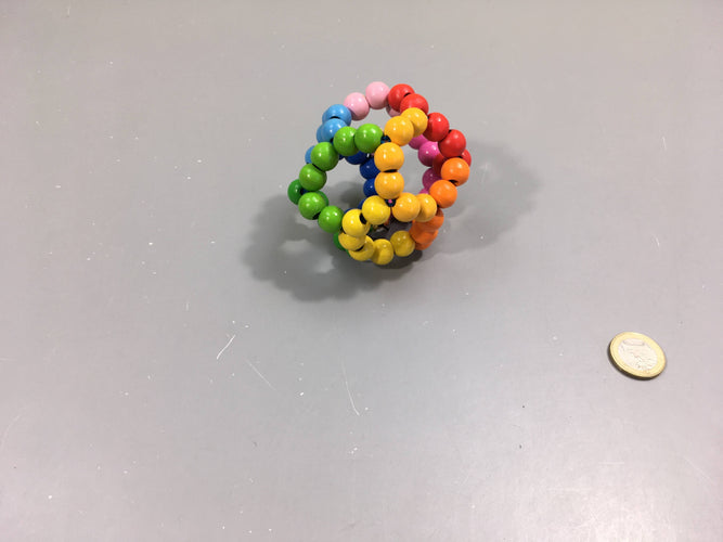 Hochet en perles bois multicolores grelot, moins cher chez Petit Kiwi