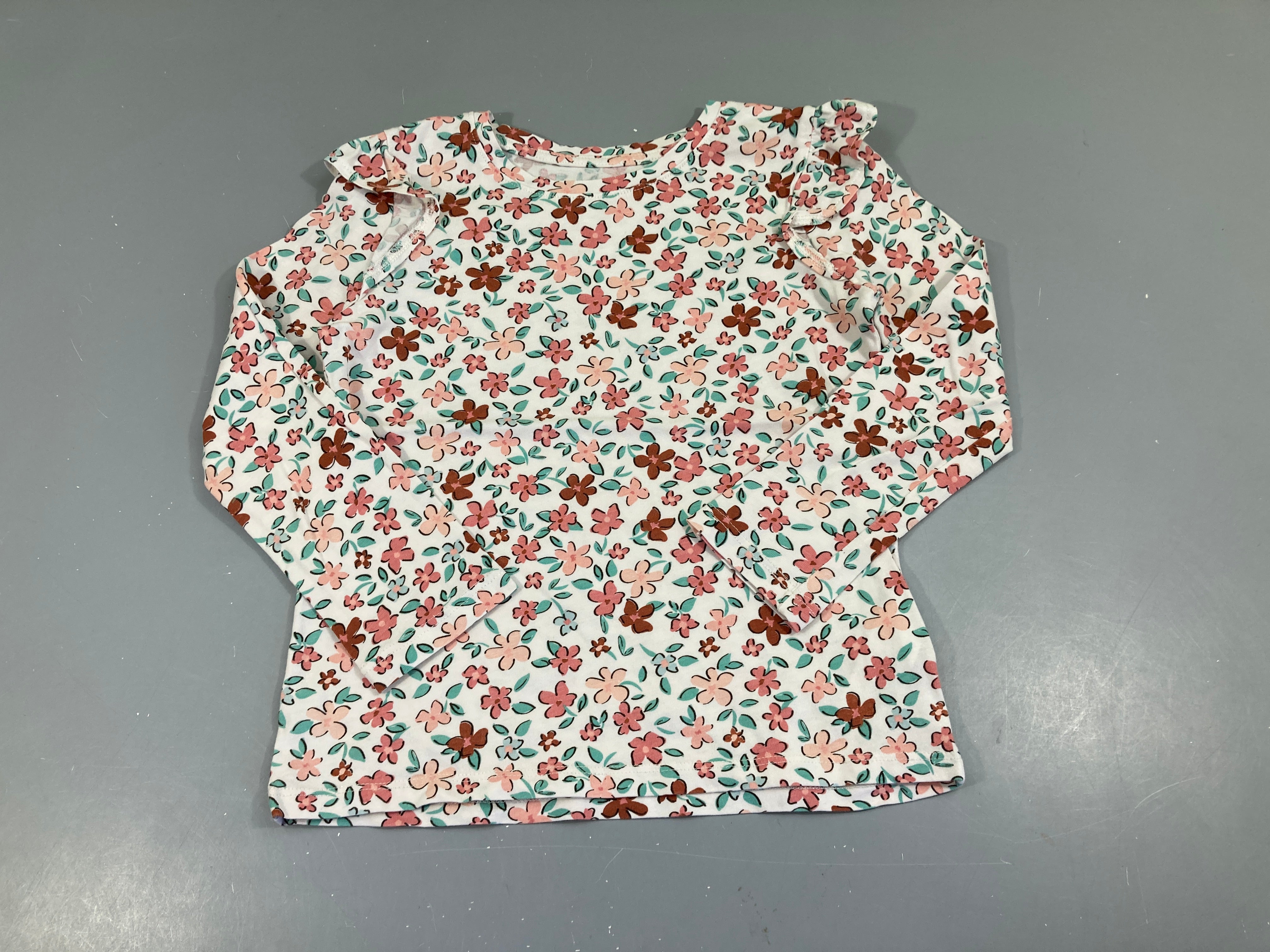 T-shirt m.l blanc fleurs brunes-roses froufrous épaules