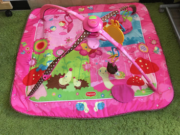 Tapis d'éveil rose Gymini Move and Play