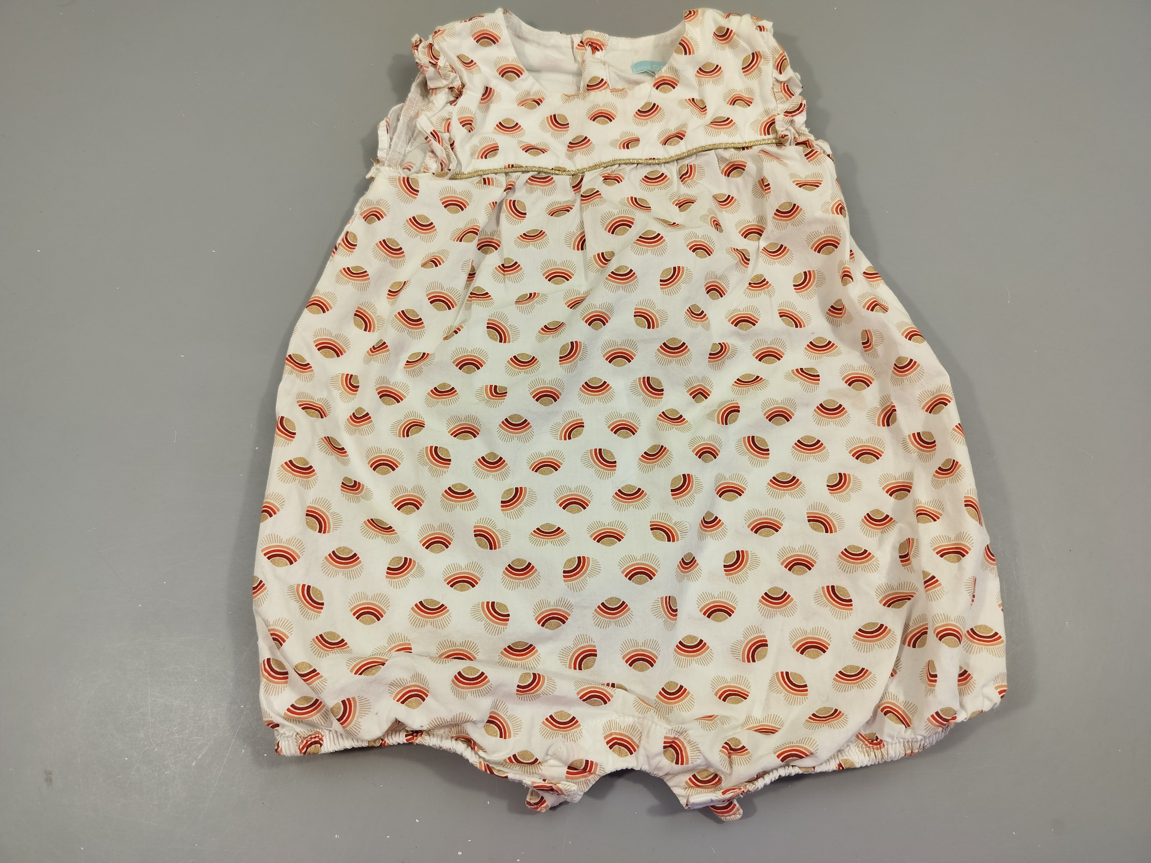 Combishort blanche motifs coeurs beiges , rouges,... 100% coton