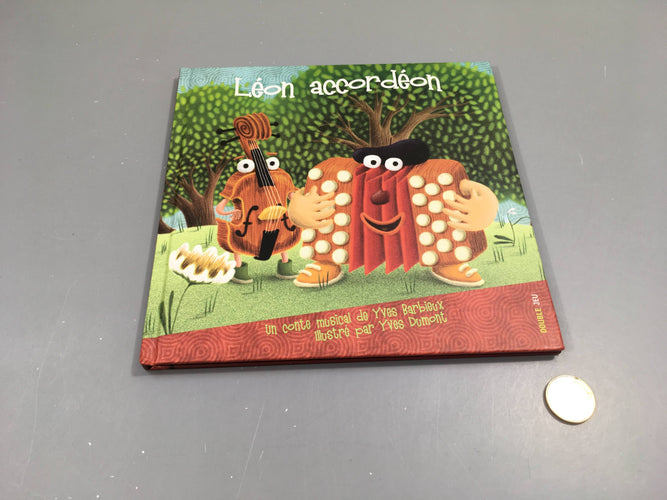 Livre + CD Léon accordéon, conte musical, moins cher chez Petit Kiwi