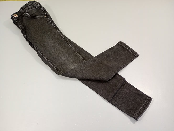 Jeans noir skinny fit, moins cher chez Petit Kiwi