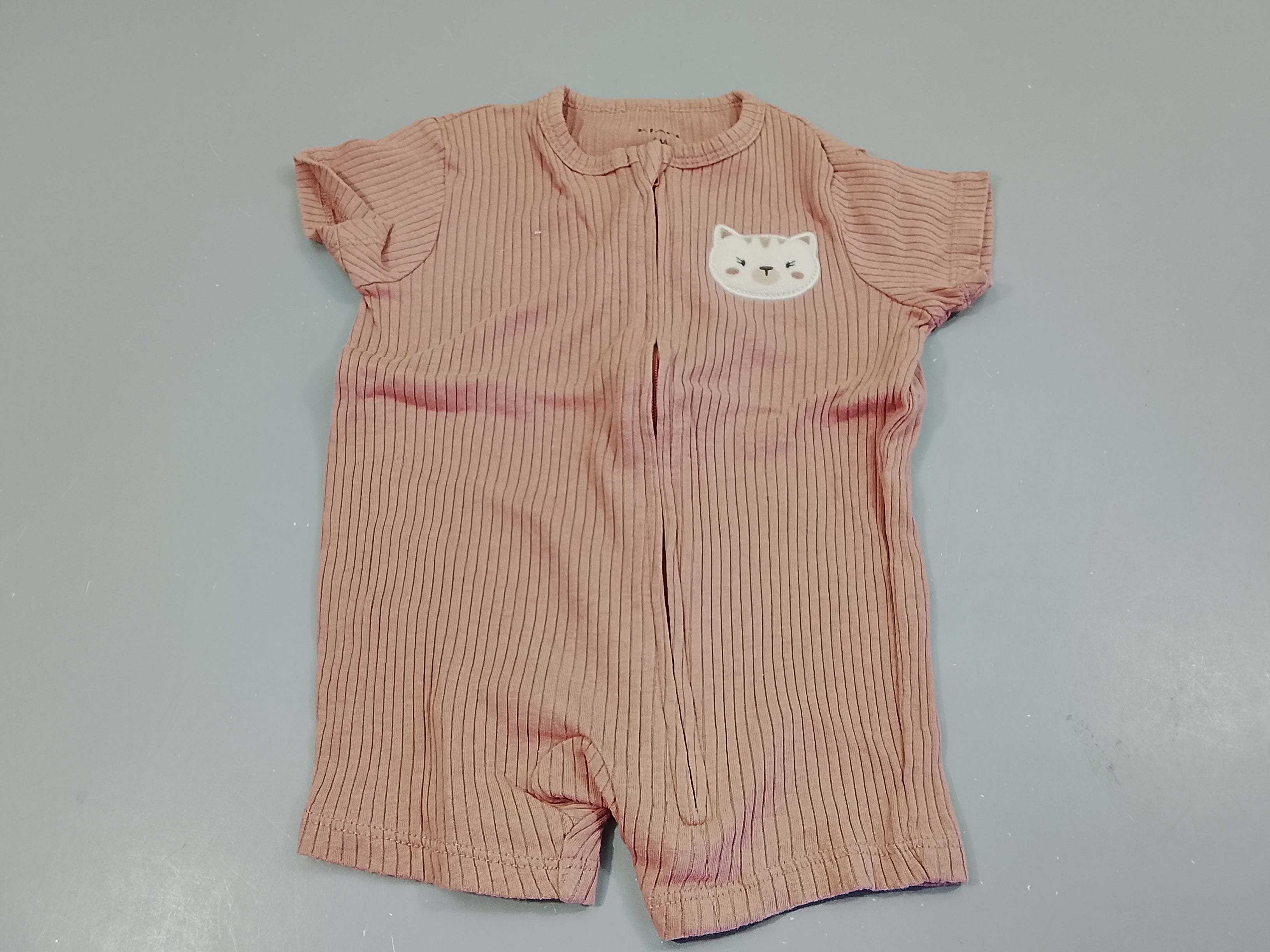 Combishort rose côtelé, tête de chat