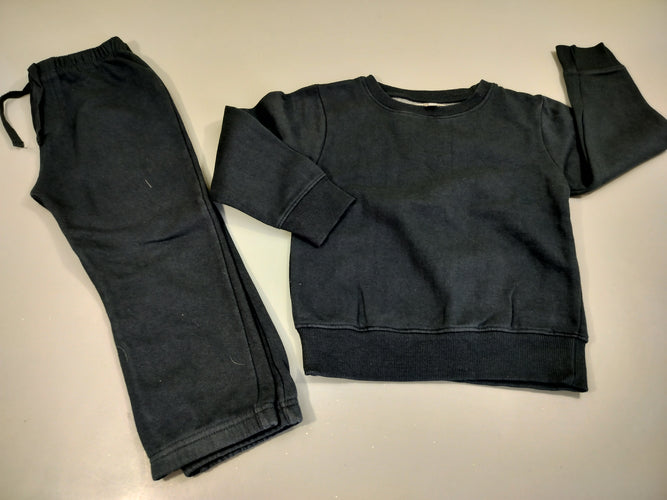 Ensemble training bleu marine, intérieur doux et chaud 65% polyester 35% coton, moins cher chez Petit Kiwi