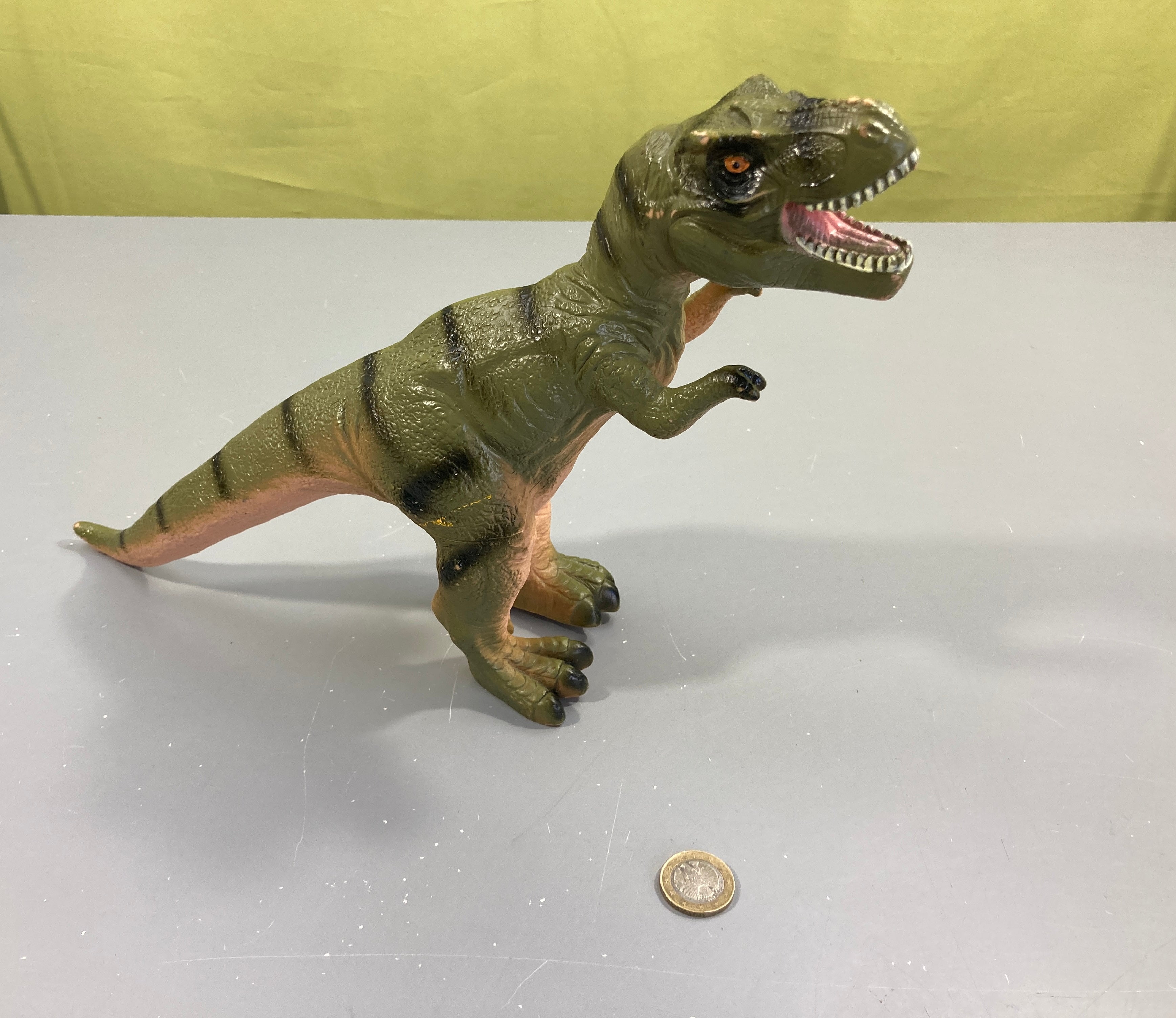 Figurine T-rex souple H21cm-L35cm
