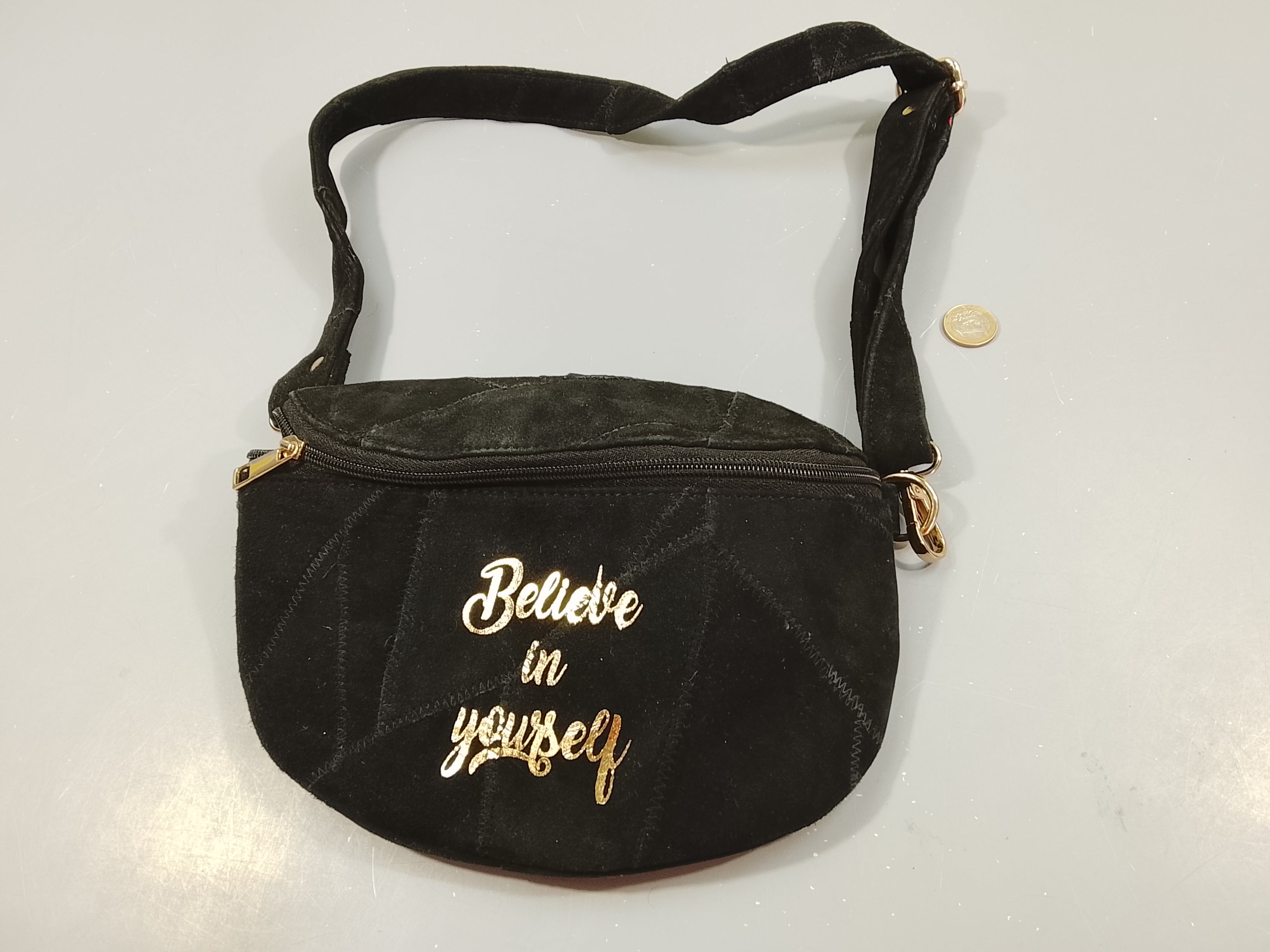 Sac banane en bandoulière noir, imitation daim 