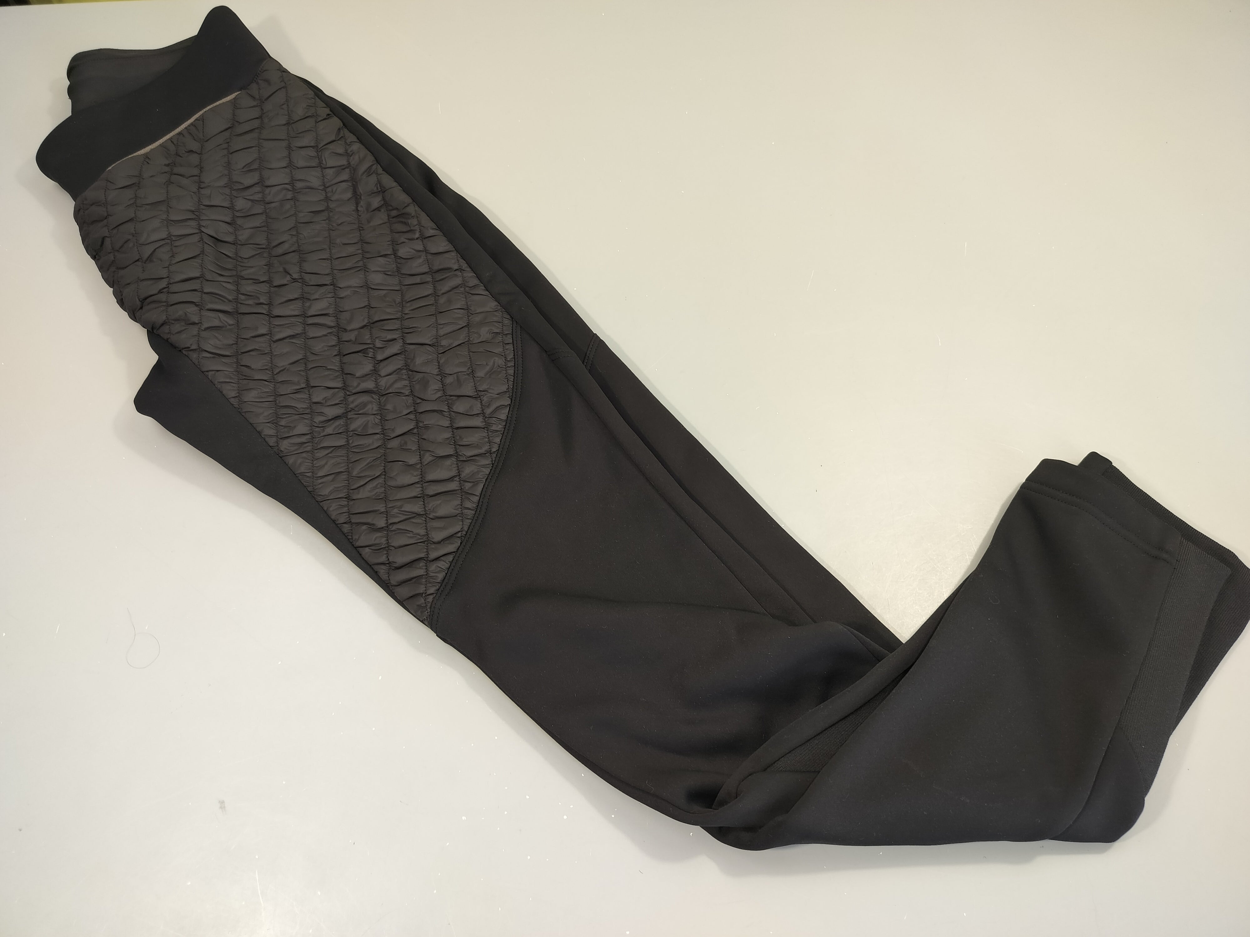 Legging chaud  de randonnée noir déperlant, pas de taille indiquée estimée 14a