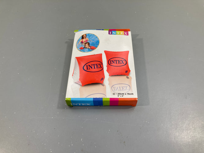 2 Brassards oranges 18-30 kg Intex, moins cher chez Petit Kiwi