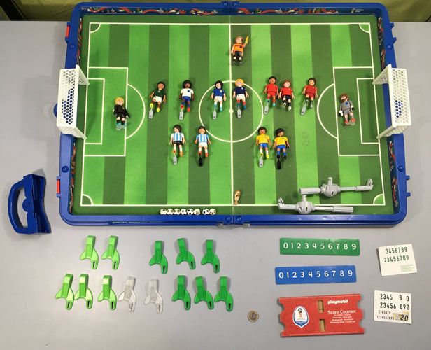 Stade foot transportable FIFA - Russie 2018, 9298 + de nombreux jouers supplémentaires, moins cher chez Petit Kiwi