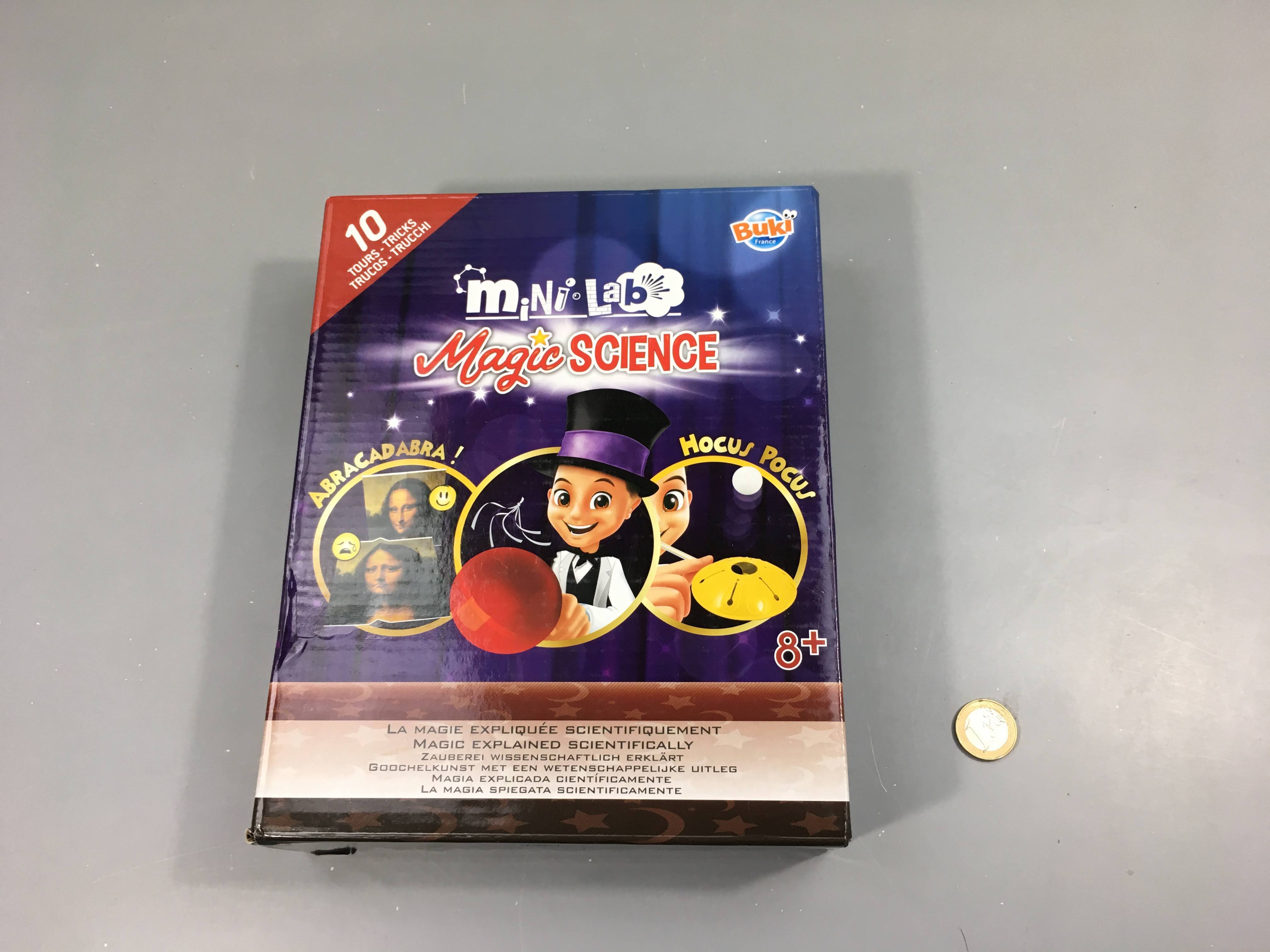Magic sciences, Mini Lab, 10 tours de magie - manque 1 cuillère et deux bandelettes plastique, +8a