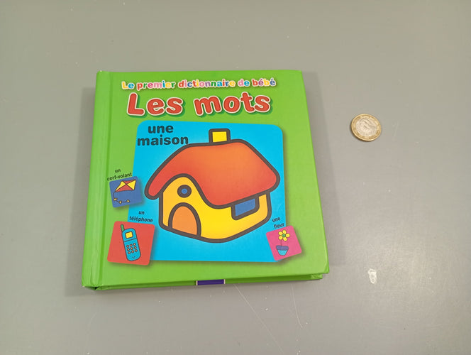 Le premier dictionnaire de bébé. Les mots, moins cher chez Petit Kiwi