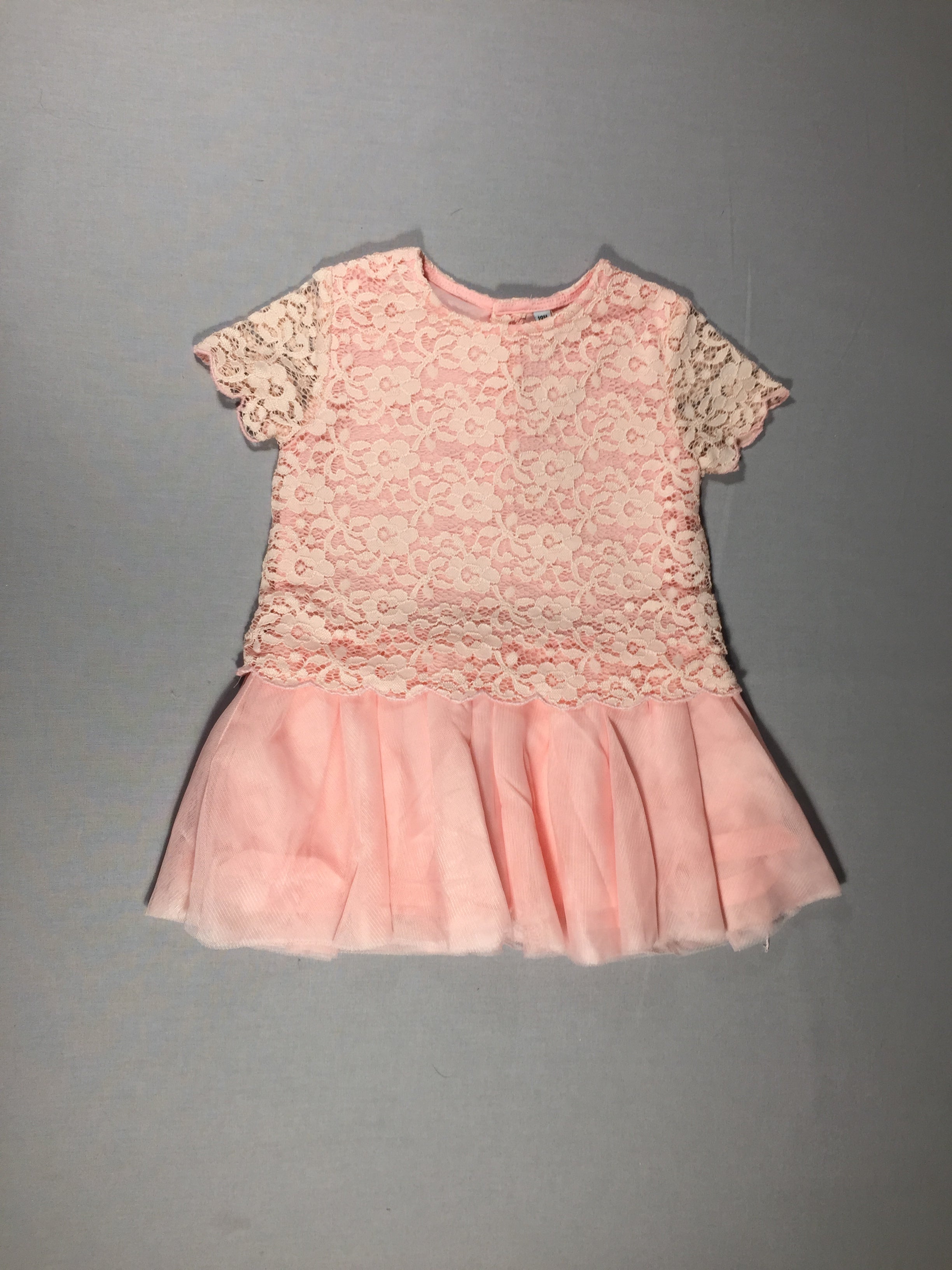 Robe m.c rose effet dentelle et tulle