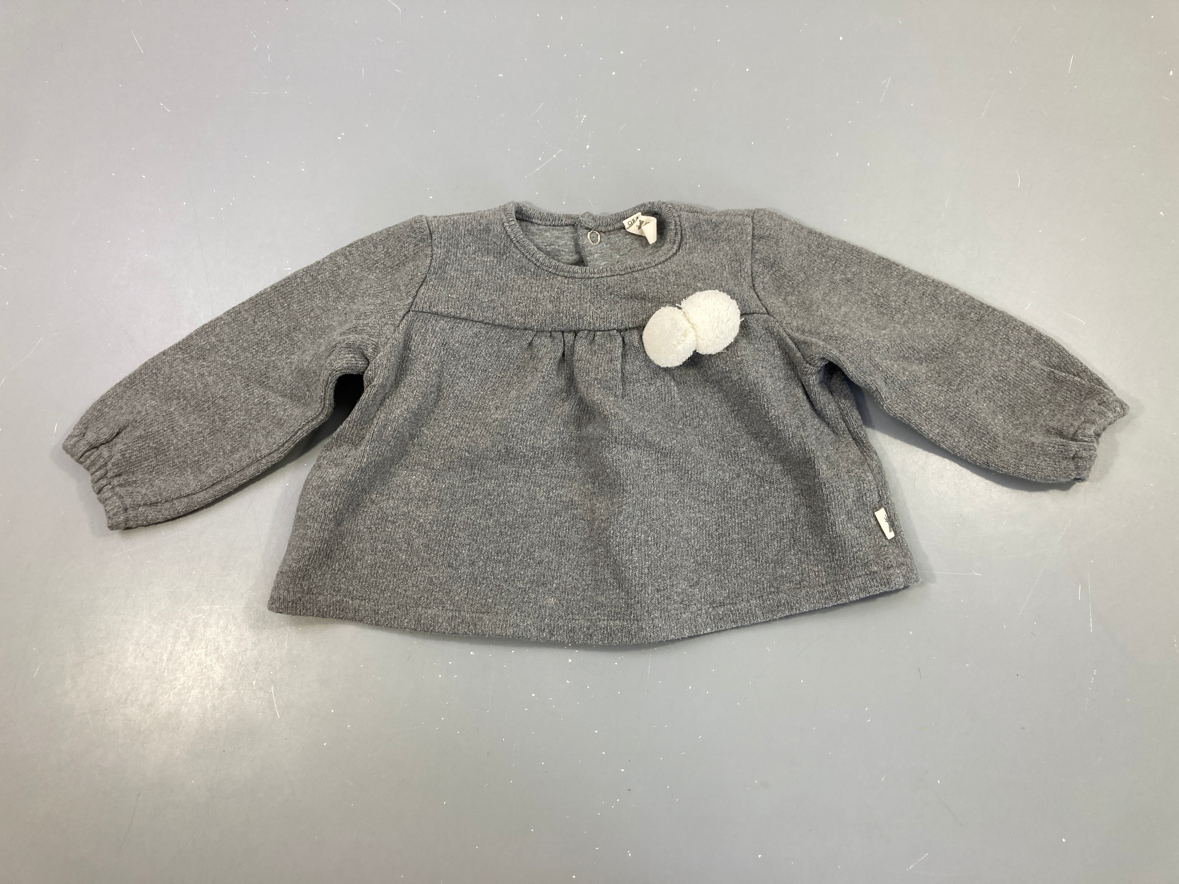 Pull gris pompons légèrement bouloché-Petit Indi