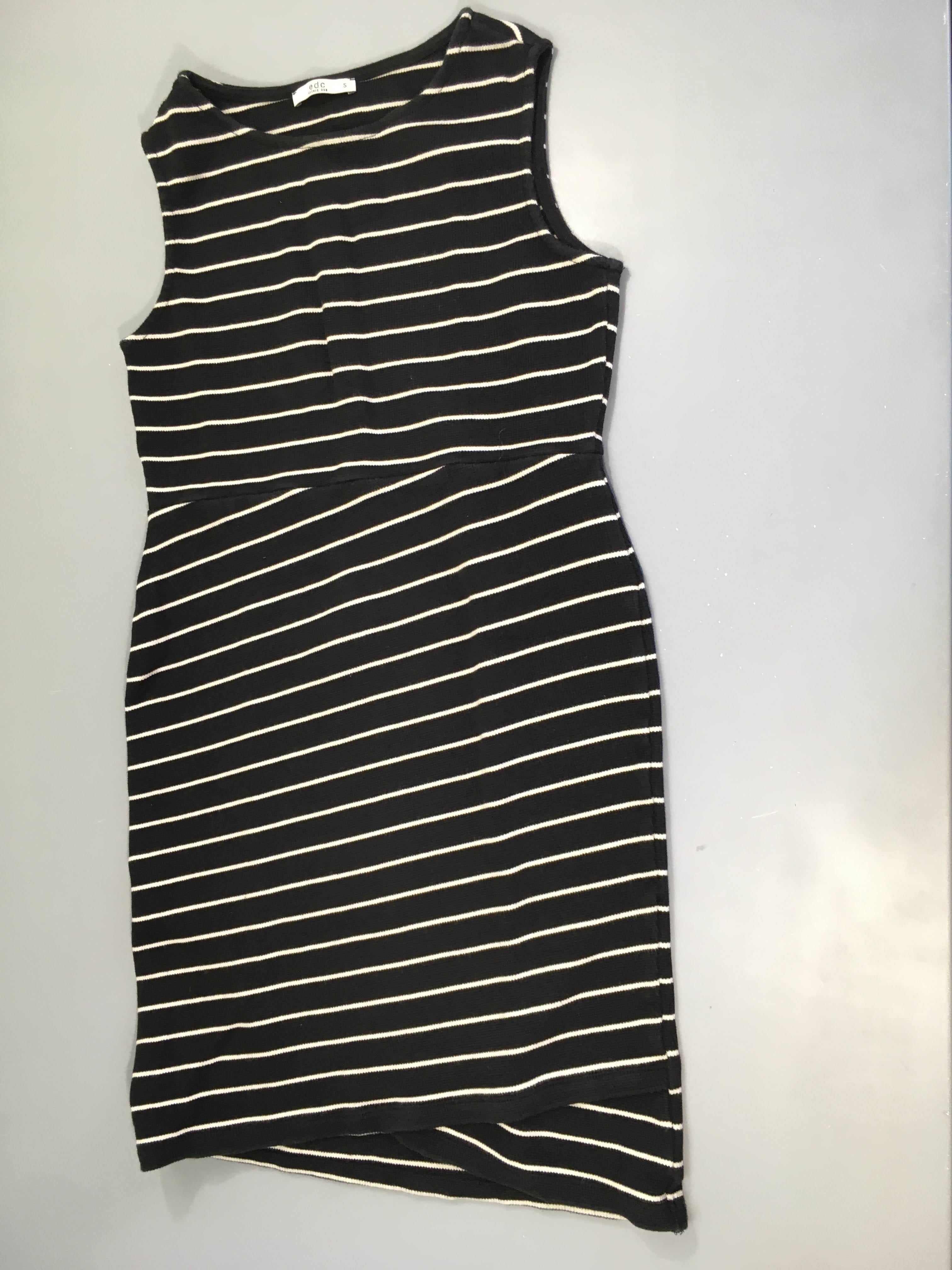 Robe s.m mailles bleu marine rayé blanc