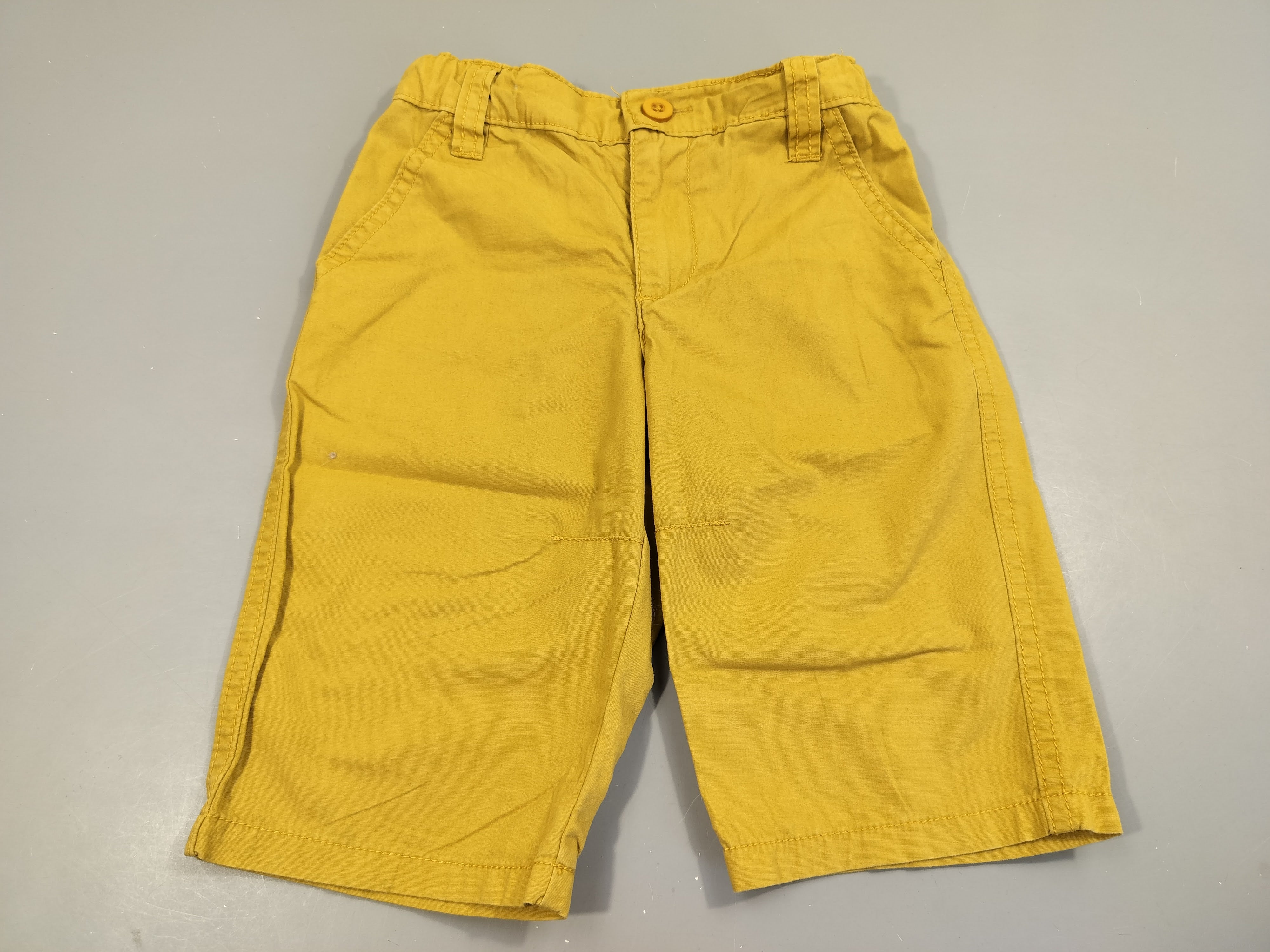 Bermuda  jaune moutarde