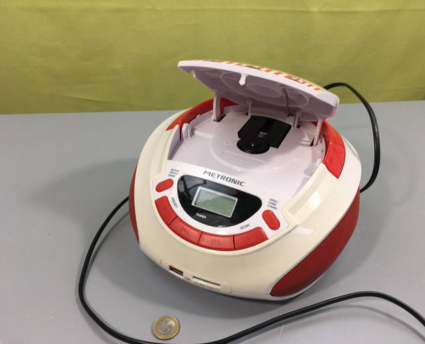 Lecteur CD MP3 Circus avec port USB-Fonctionne-Cadrant un peu griffé, moins cher chez Petit Kiwi