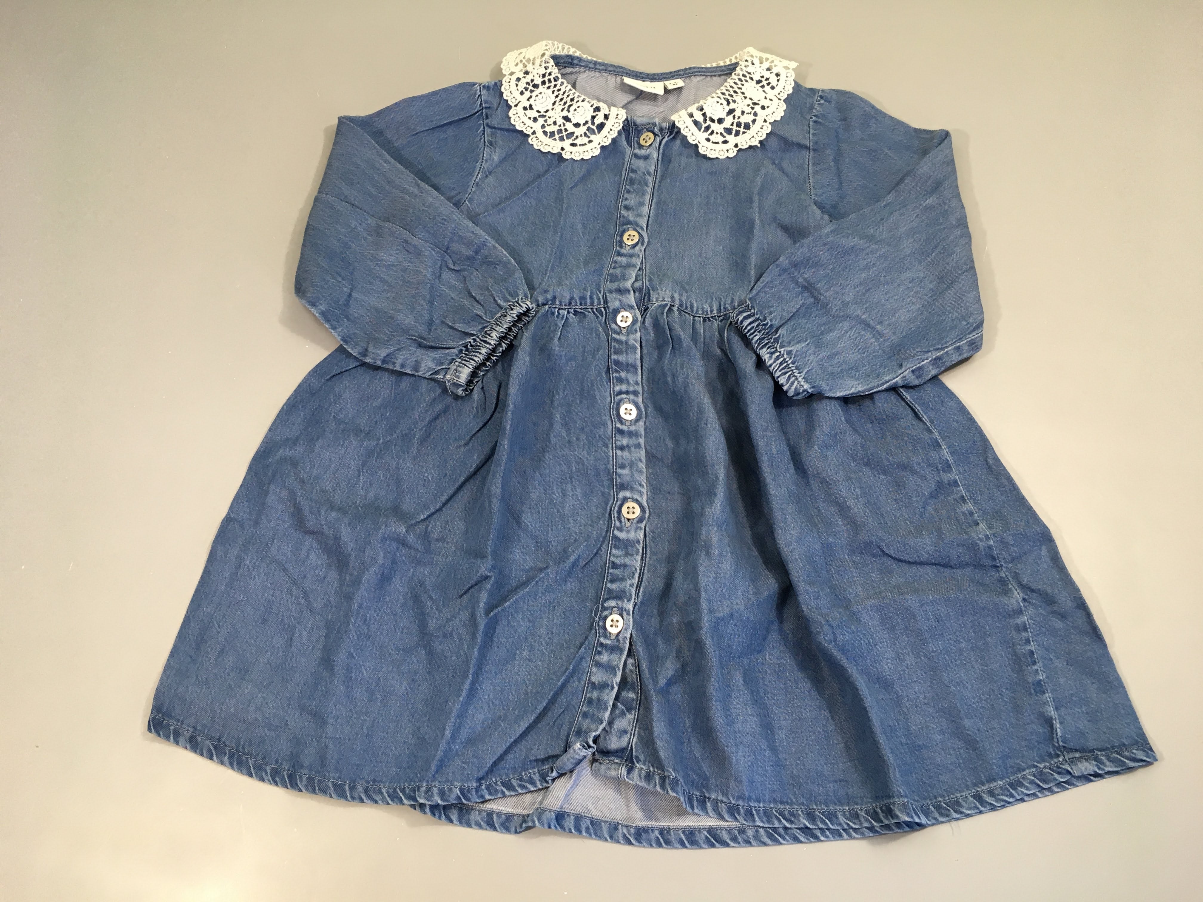 Robe m.l denim col dentelle