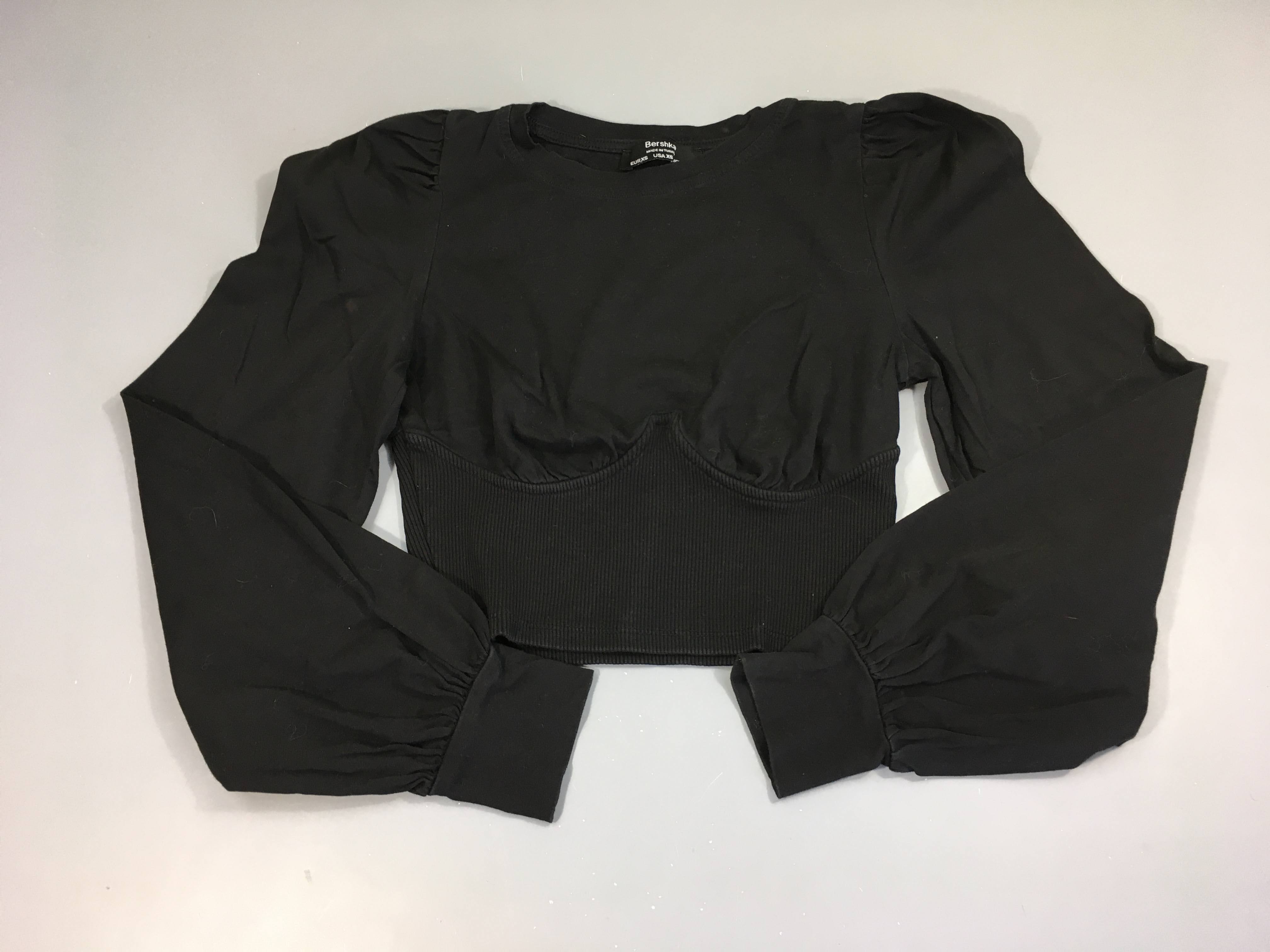 T-shirt m.l noir cropped