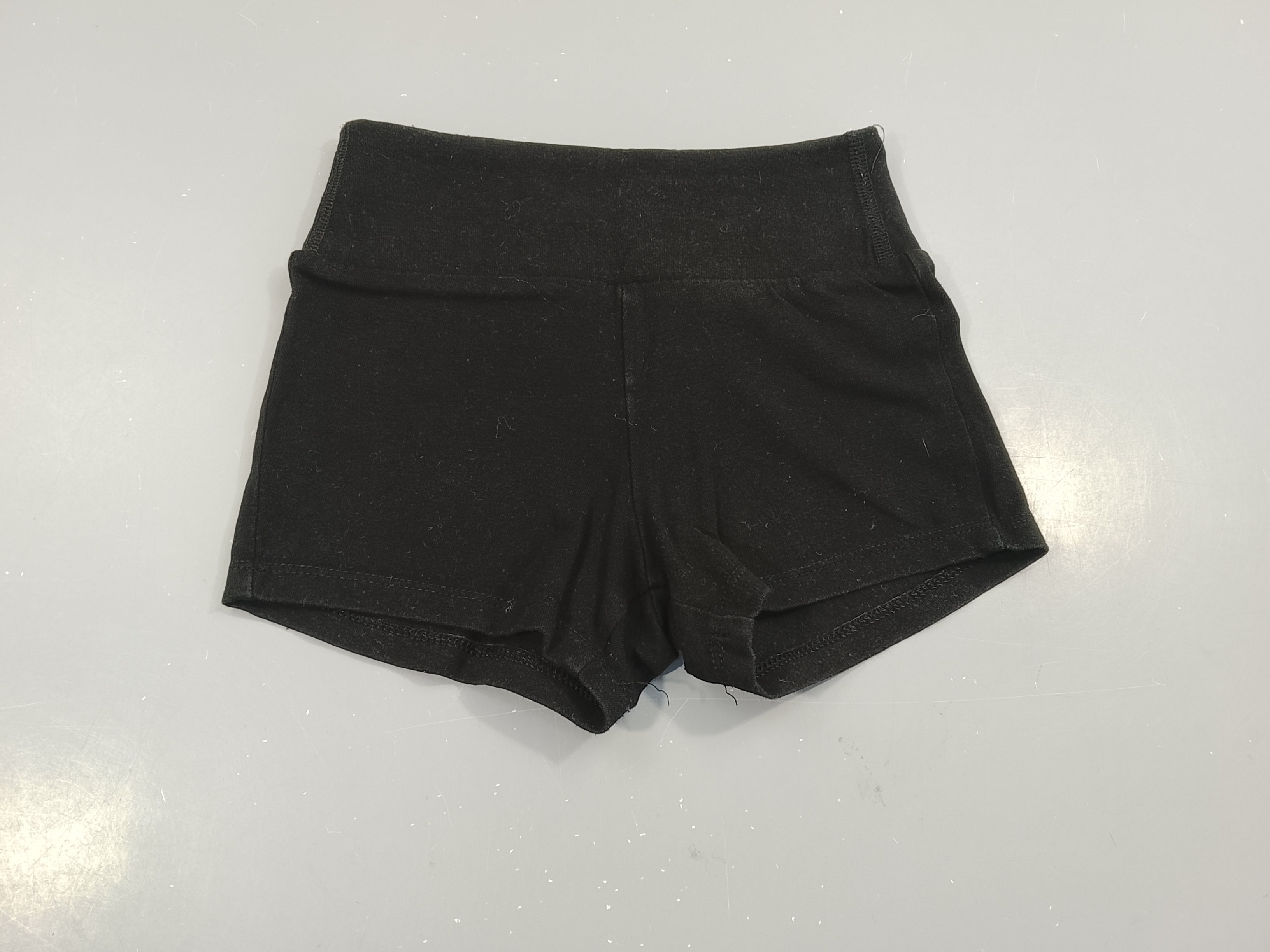 Short de sport noir