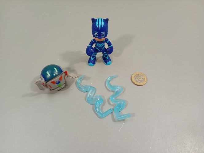 Figurine Pyjamasque Yoyo 7cm + 3 accessoires, moins cher chez Petit Kiwi