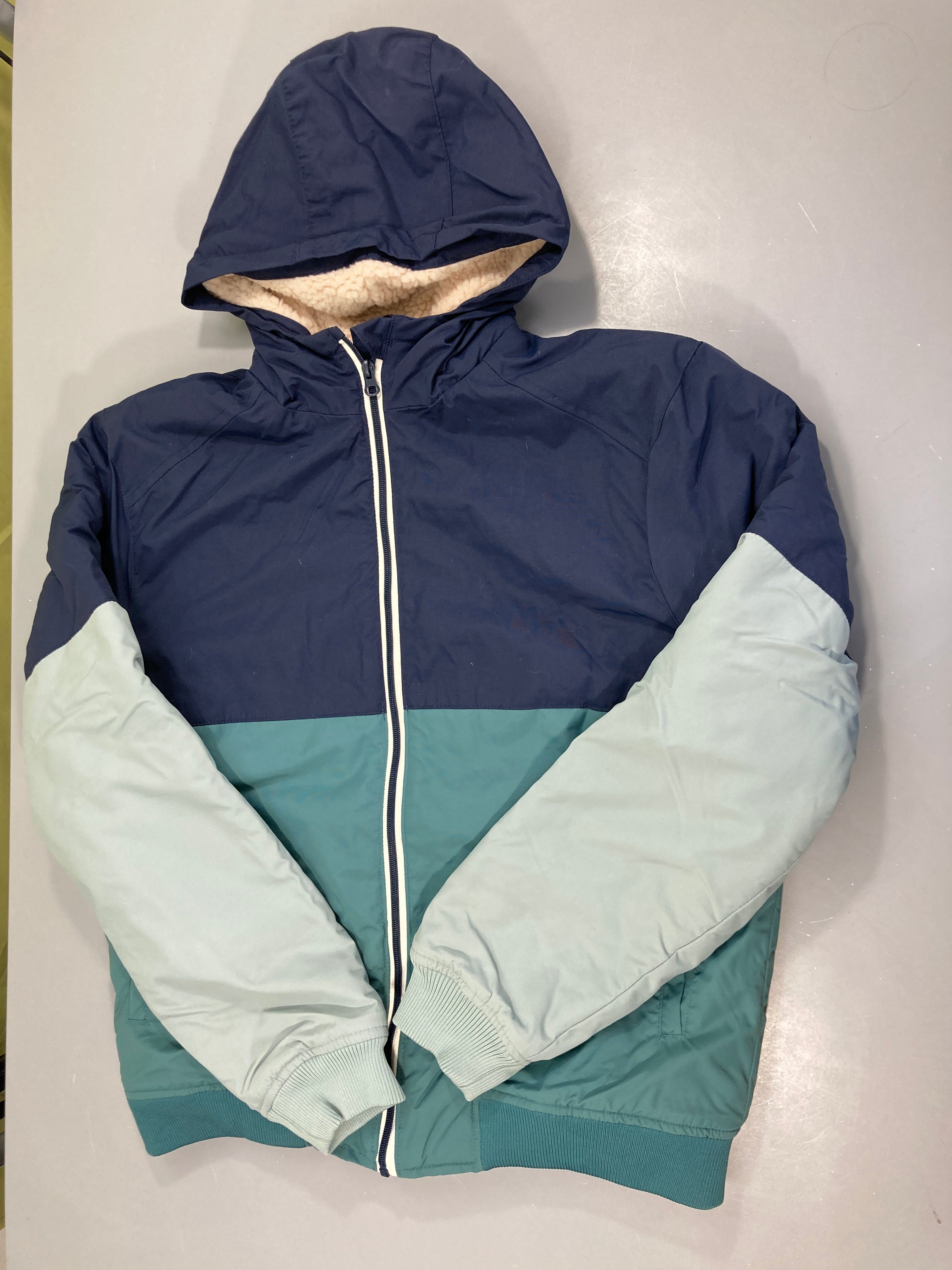 Veste zippée bleu foncé/vert à capuche, doublé peluche