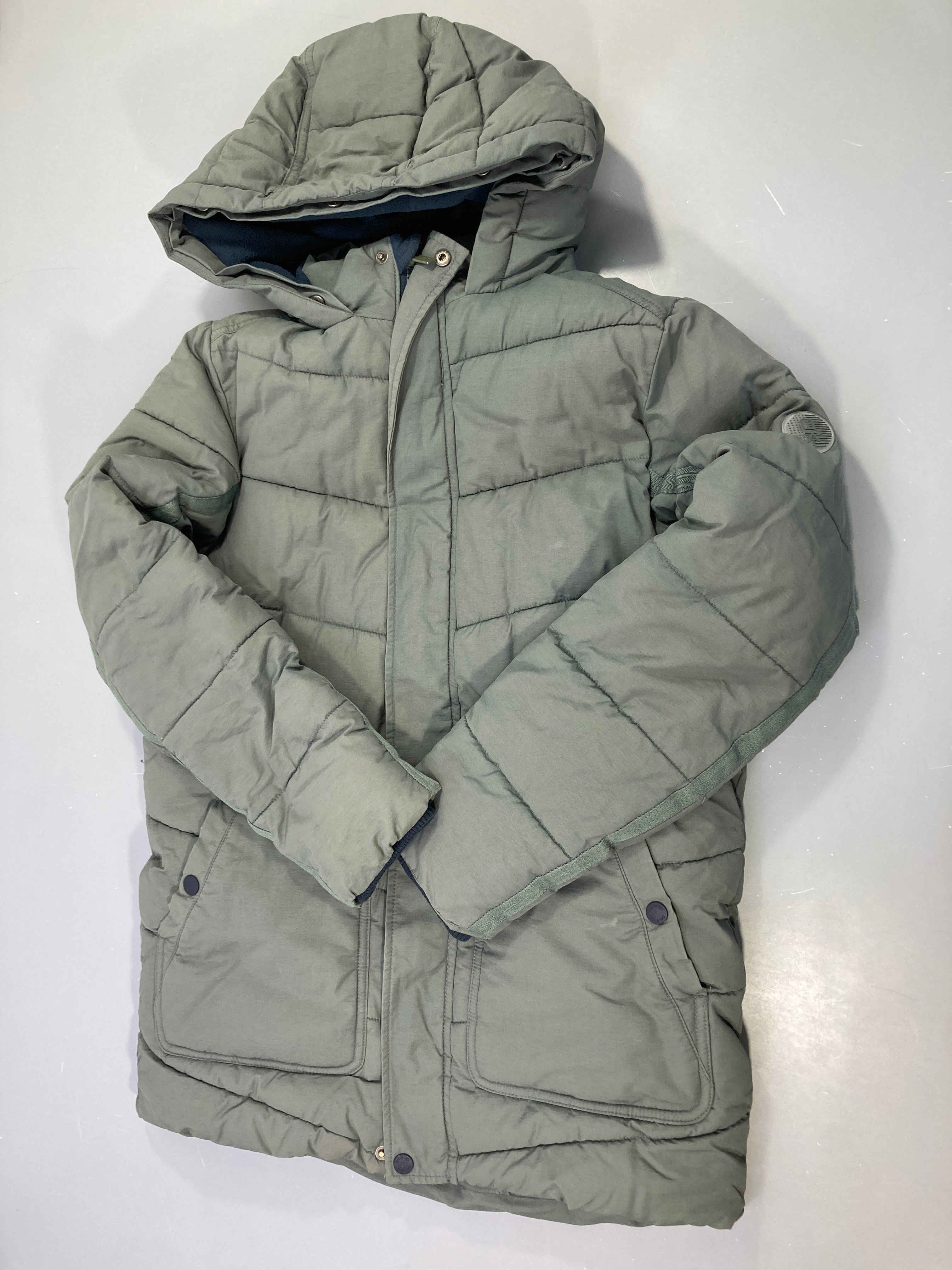 Doudoune kaki zippée doublé polar à capuche