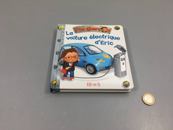 25-La voiture électrique-P'tit garçon, moins cher chez Petit Kiwi