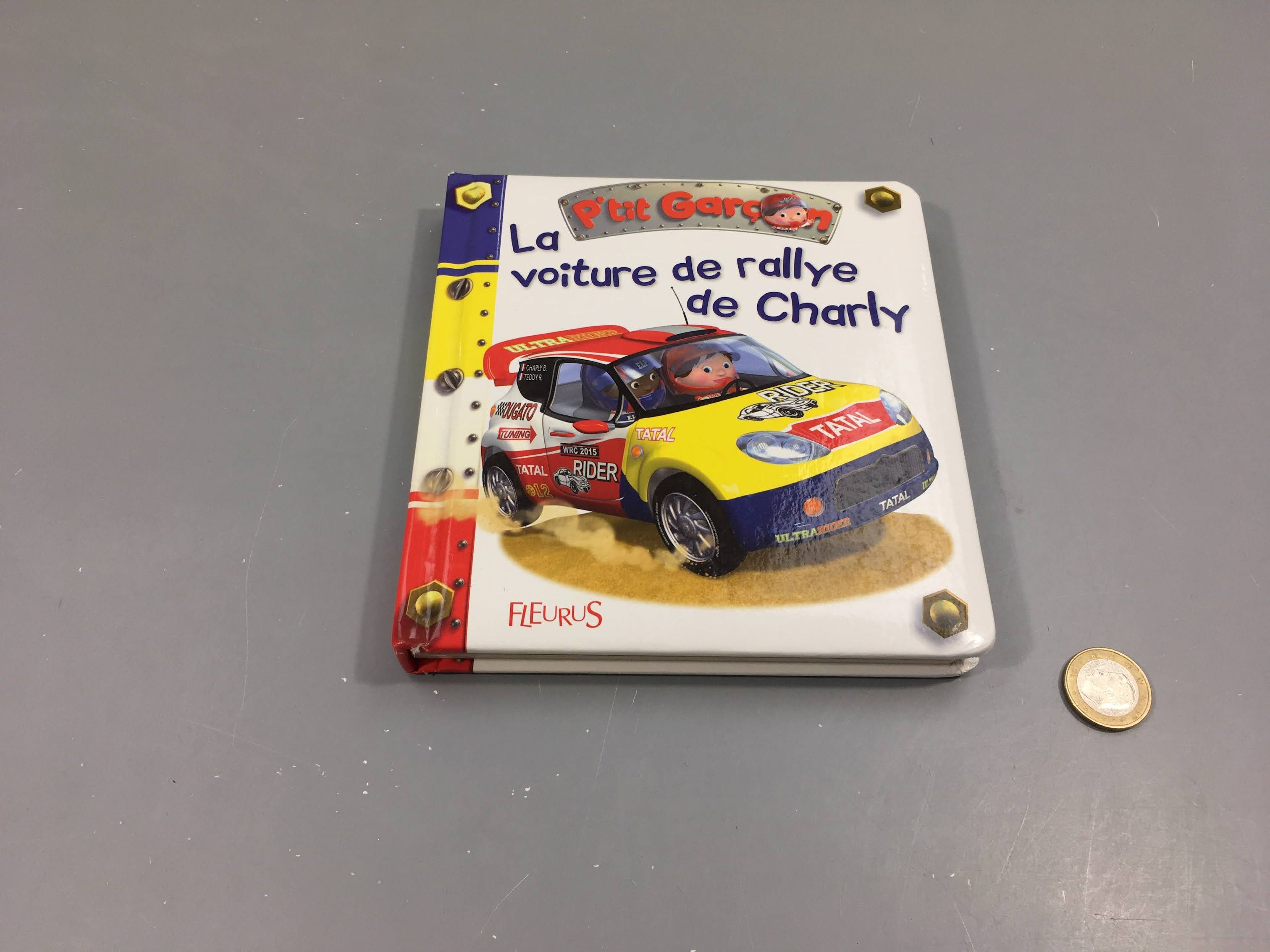 27-La voiture de rallye-P'tit garçon