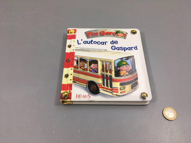28-L'autocar de Gaspard-P'tit garçon, moins cher chez Petit Kiwi