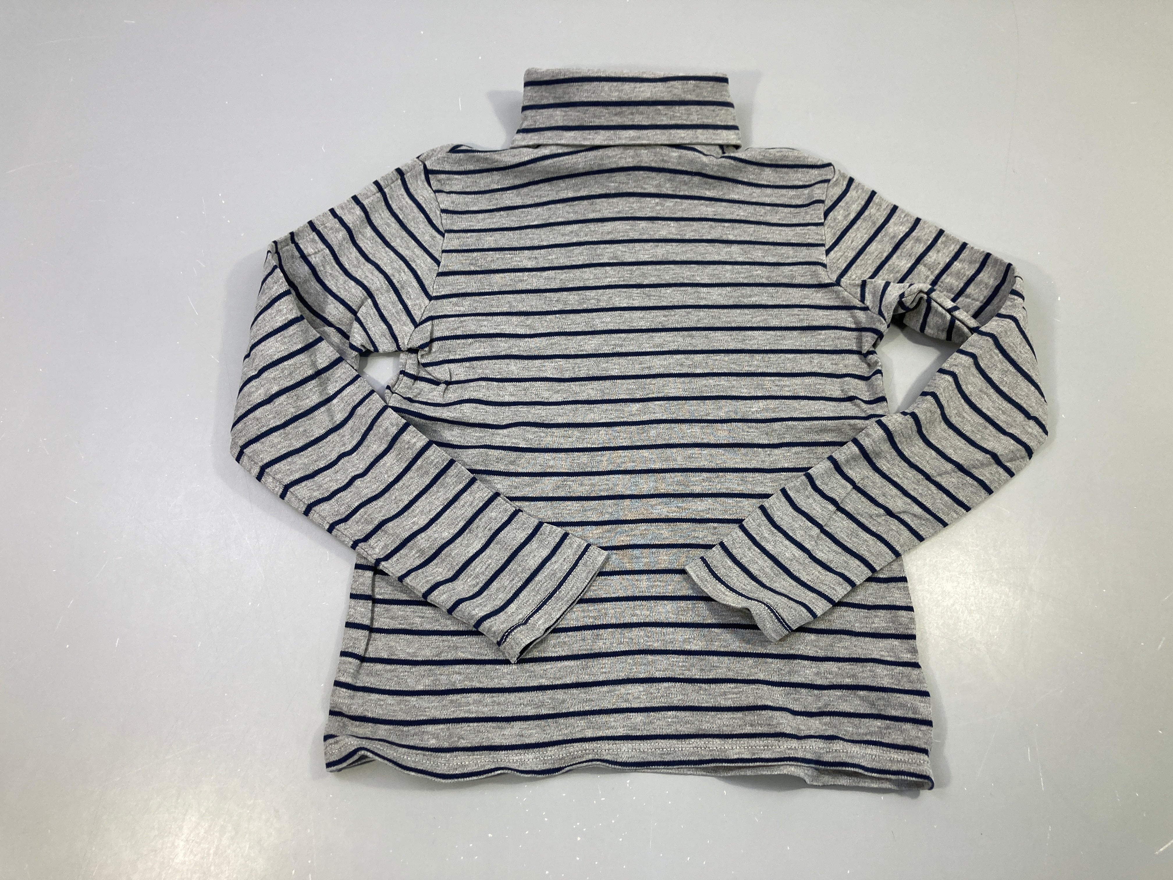 T-shirt m.l col roulé gris rayé bleu