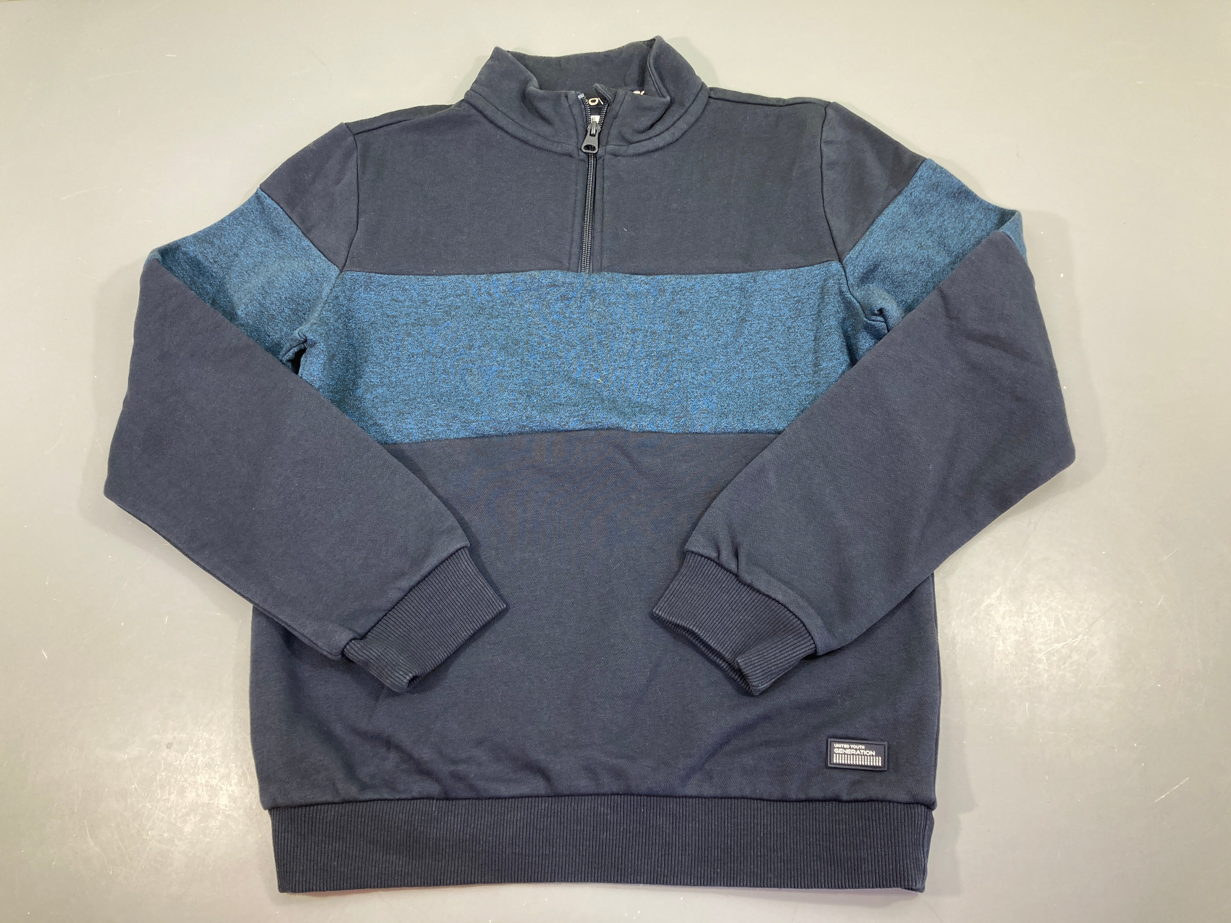 Sweat bleu marine col zippé