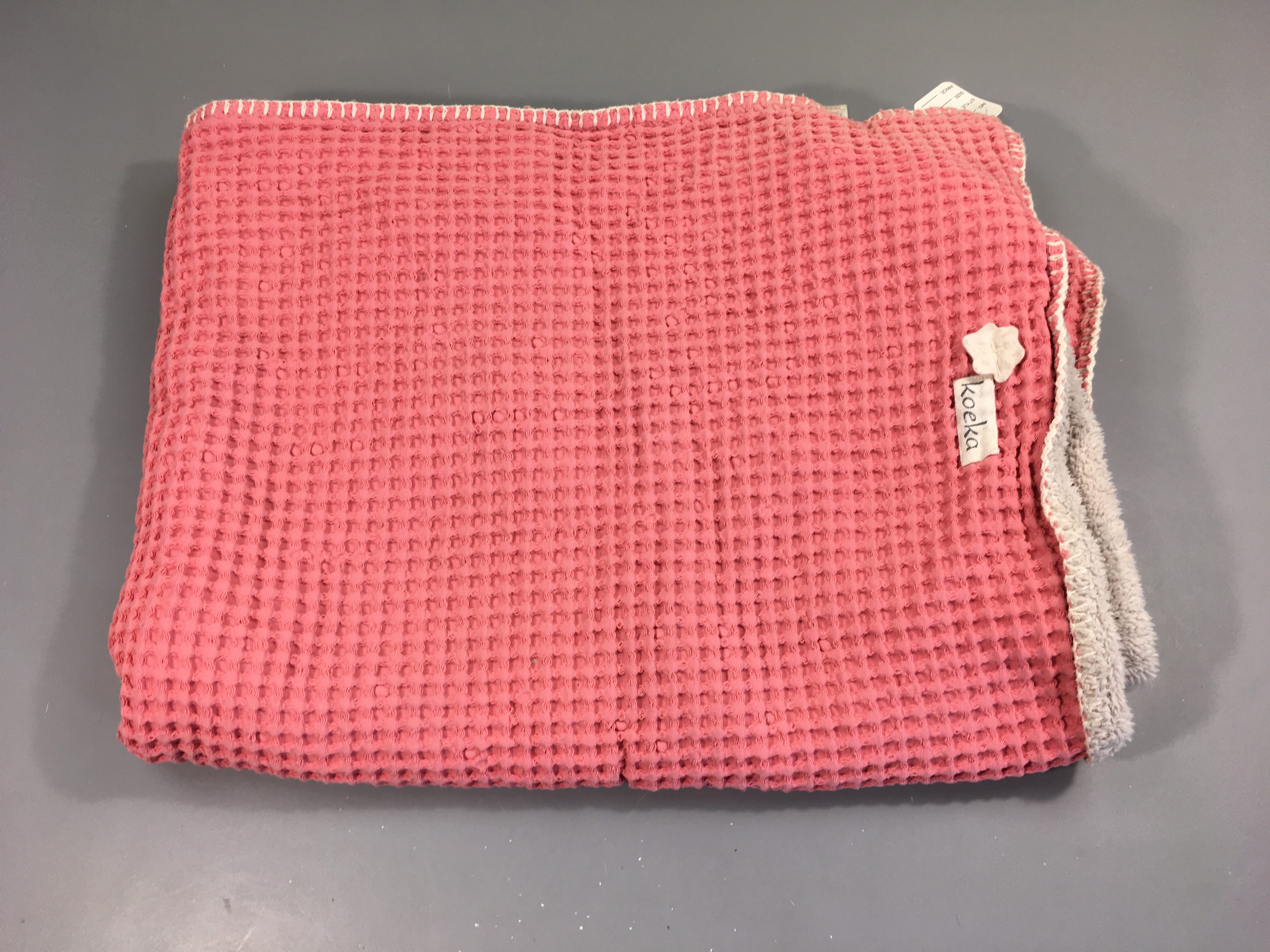 Couverture hiver rose éponge et gaufré 75x100